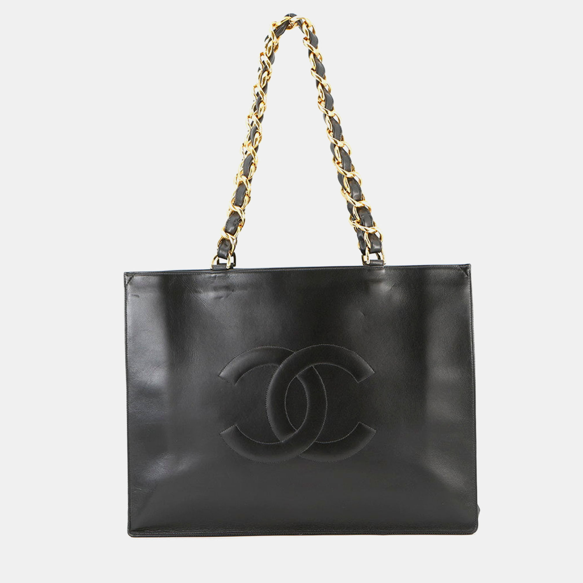 Chanel Cc Logo Chain Tote Black Lambskin 
Chanel Cc Logo Chain Tote Black Lambskin