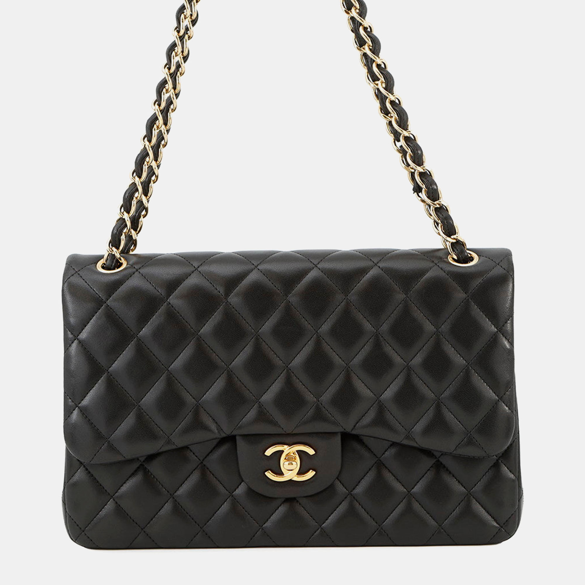 Chanel Matelasse Chain shoulder Black Lambskin
Chanel Matelasse Chain shoulder Black Lambskin