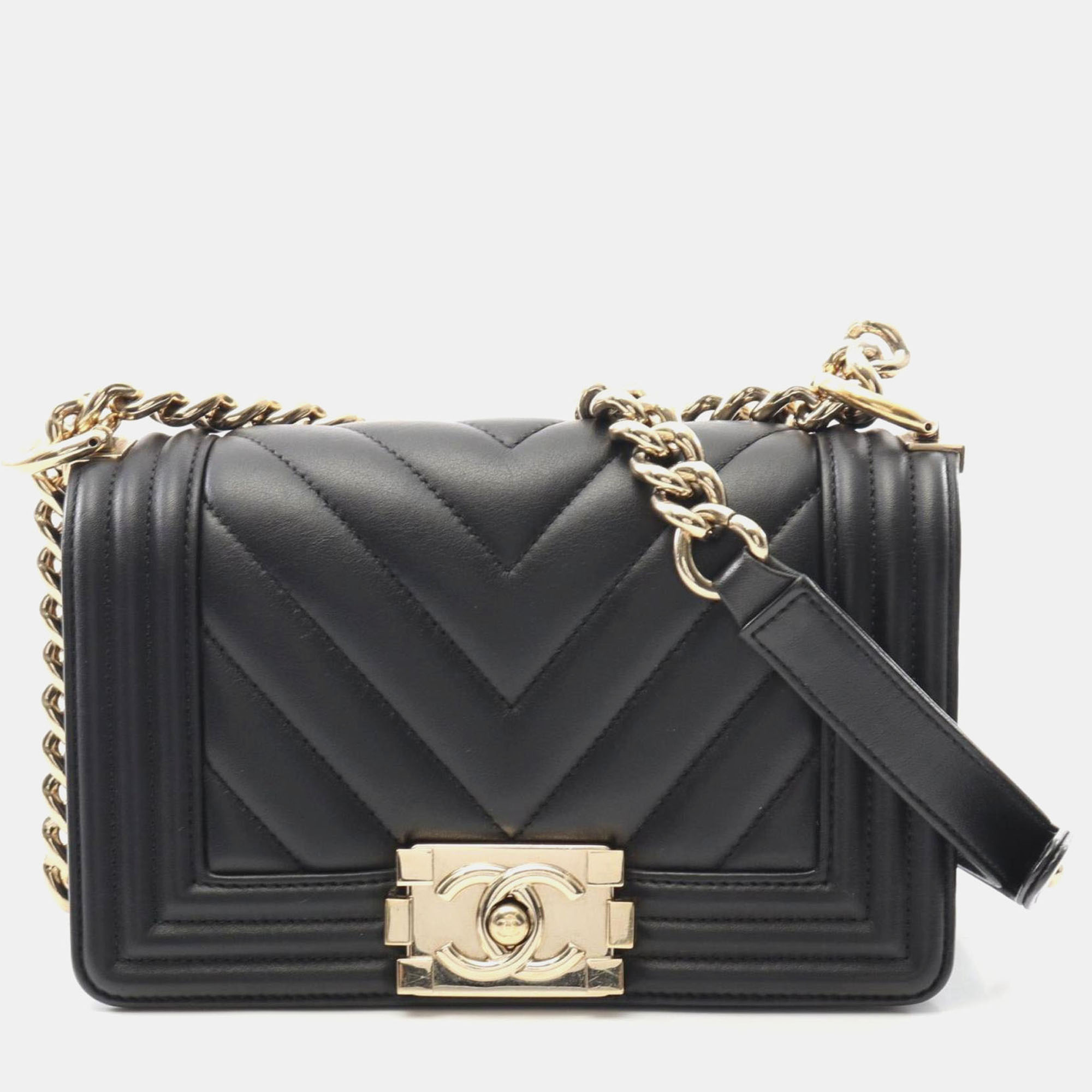 Chanel Boy Chanel Small Chevron V-Stitch Shoulder Bag In Lambskin Leather Black
Chanel Boy Chanel Small Chevron V-Stitch Shoulder Bag In Lambskin Leather Black