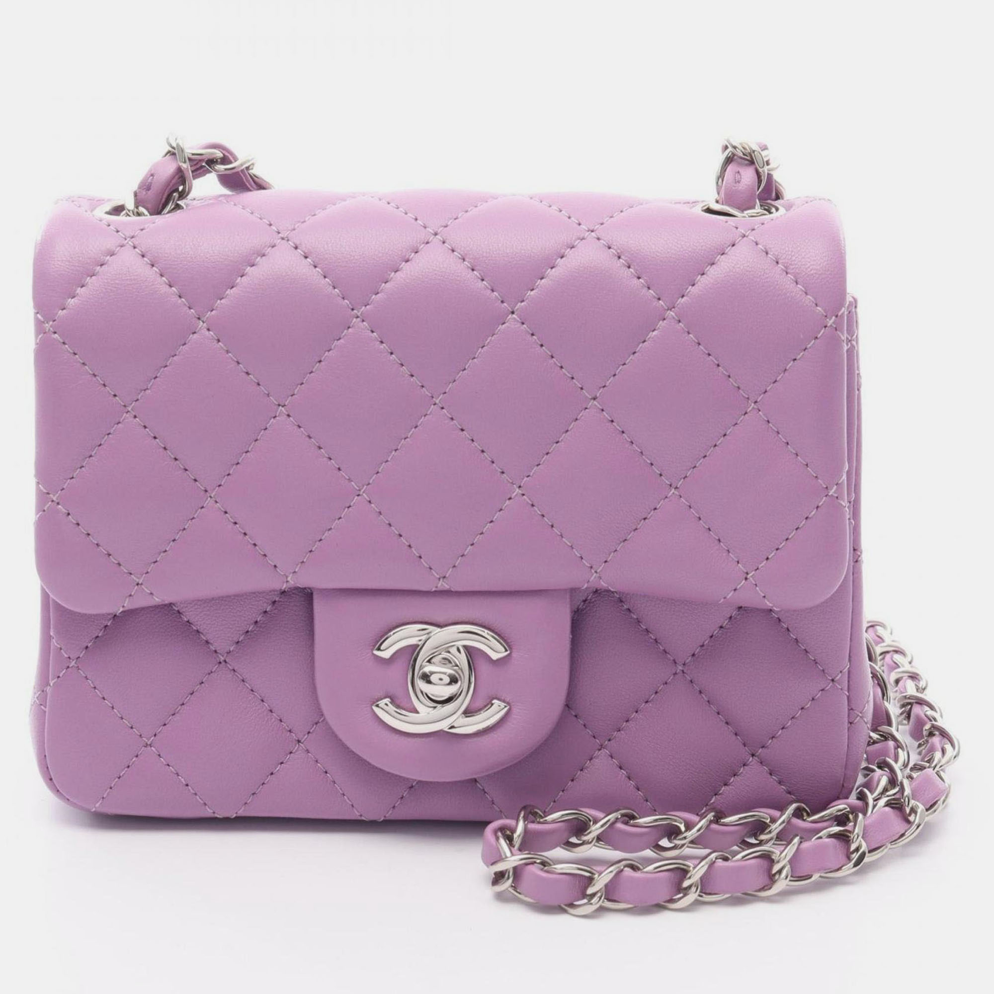 Chanel Mini Matelasse Shoulder Bag In Lambskin Leather Purple
Chanel Mini Matelasse Shoulder Bag In Lambskin Leather Purple