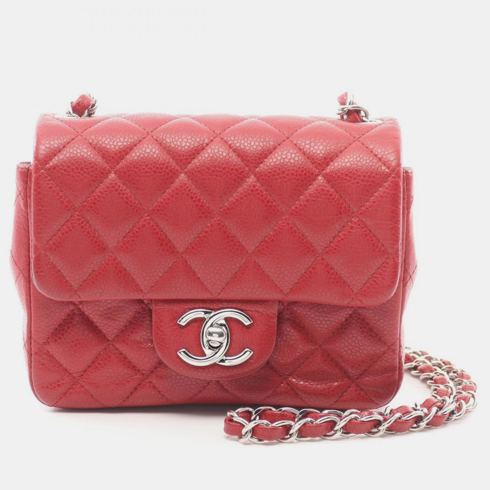 Chanel Mini Matelasse Shoulder Bag Leather Grained Calfskin Red
Chanel Mini Matelasse Shoulder Bag Leather Grained Calfskin Red