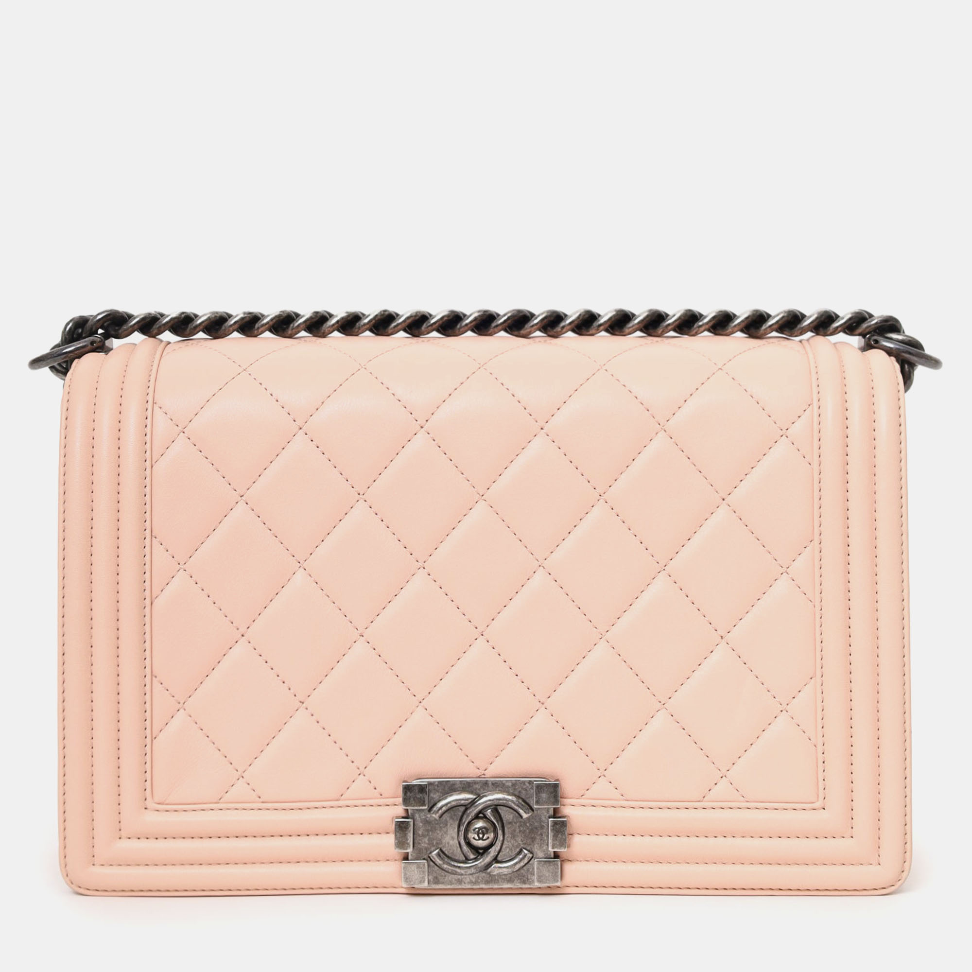 Chanel 2014 Baby Pink Lambskin Leather Large Boy Bag
Chanel 2014 Baby Pink Lambskin Leather Large Boy Bag