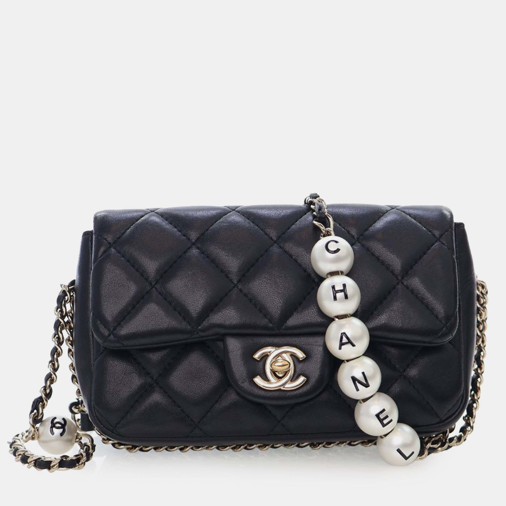 Chanel Black Small Quilted Lambskin My Precious Pearls Chain Flap
Chanel Black Small Quilted Lambskin My Precious Pearls Chain Flap
