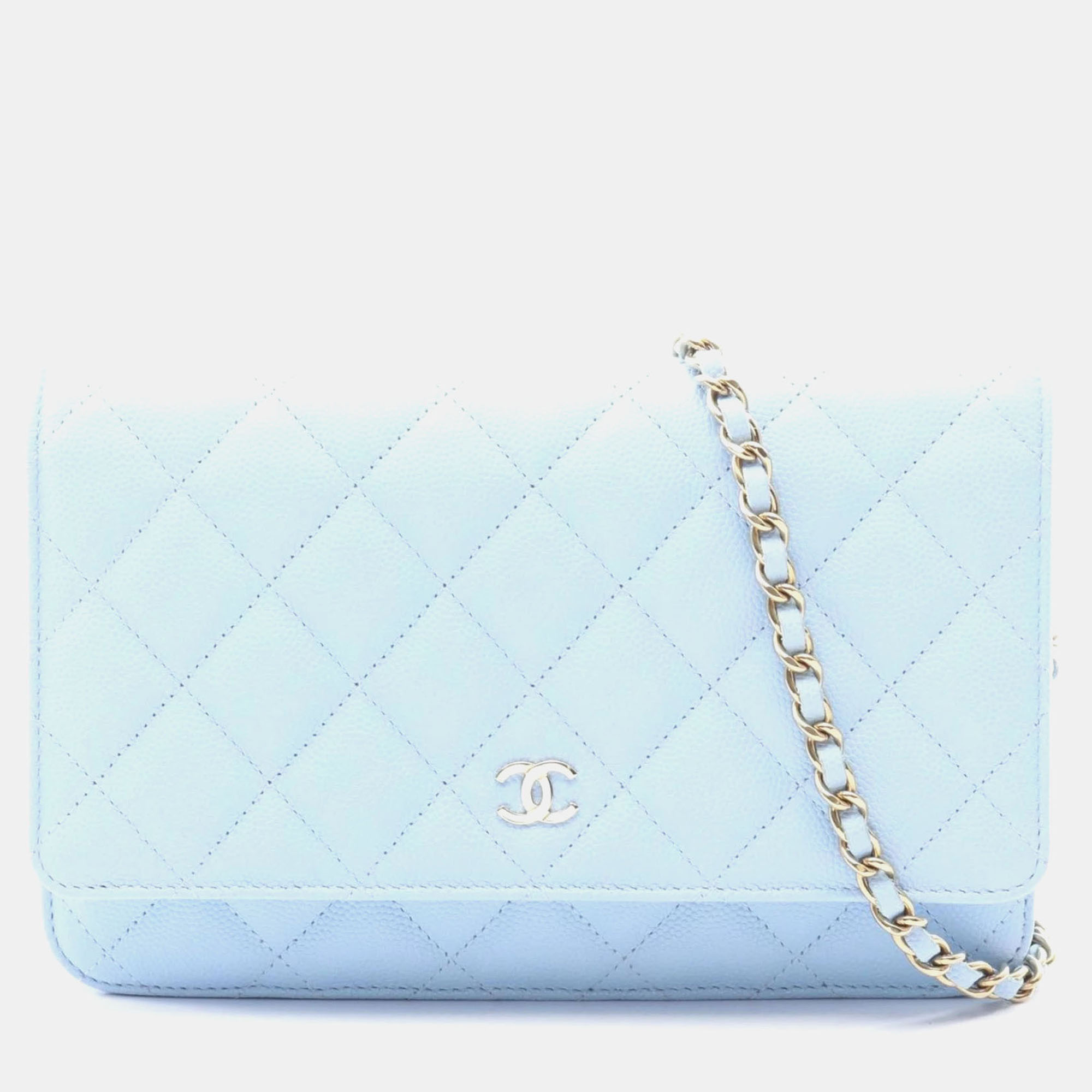 Chanel Matelasse Shoulder Bag In Grained Calfskin Caviar Leather Blue
Chanel Matelasse Shoulder Bag In Grained Calfskin Caviar Leather Blue