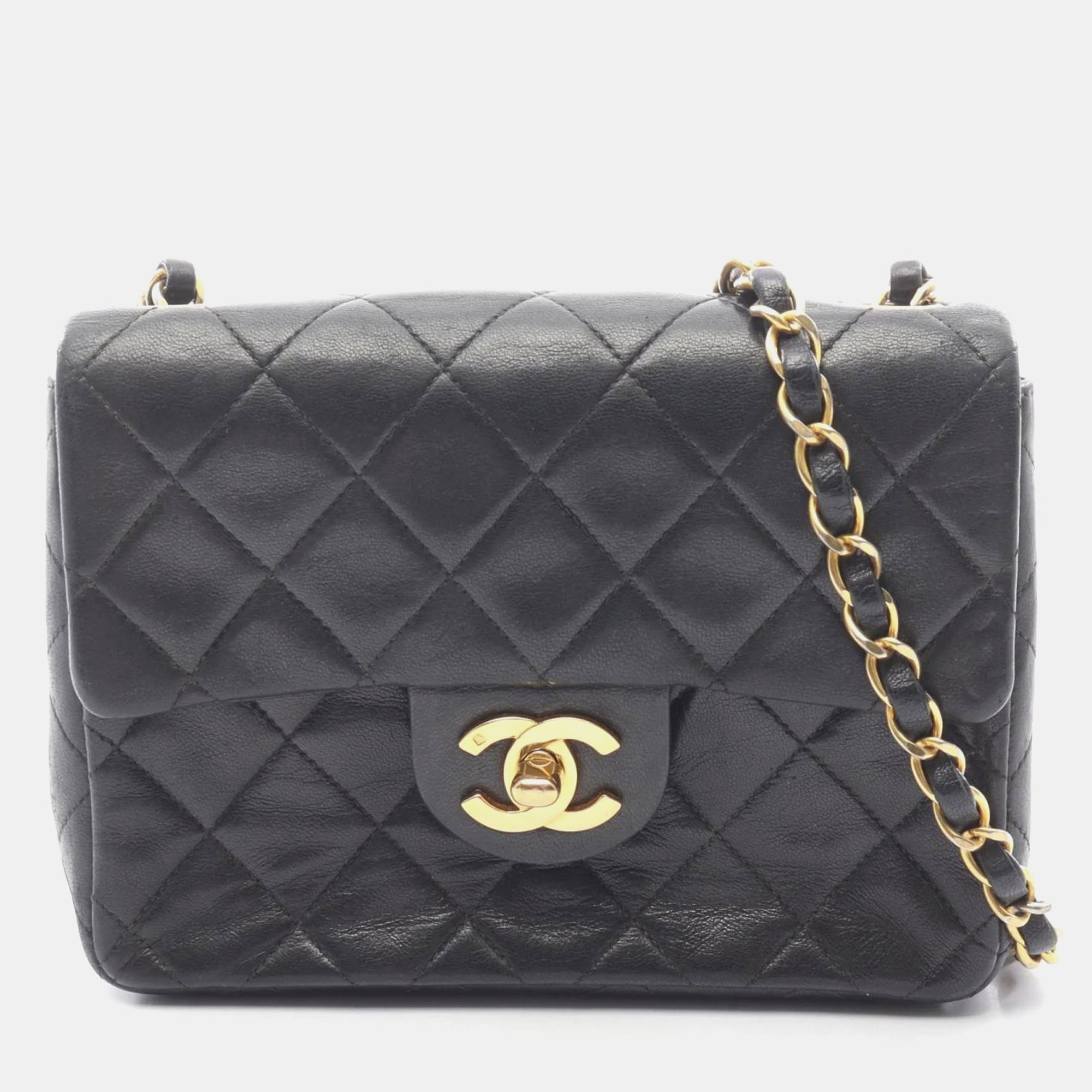 Chanel Mini Matelasse Shoulder Bag Lambskin Leather Black
Chanel Mini Matelasse Shoulder Bag Lambskin Leather Black