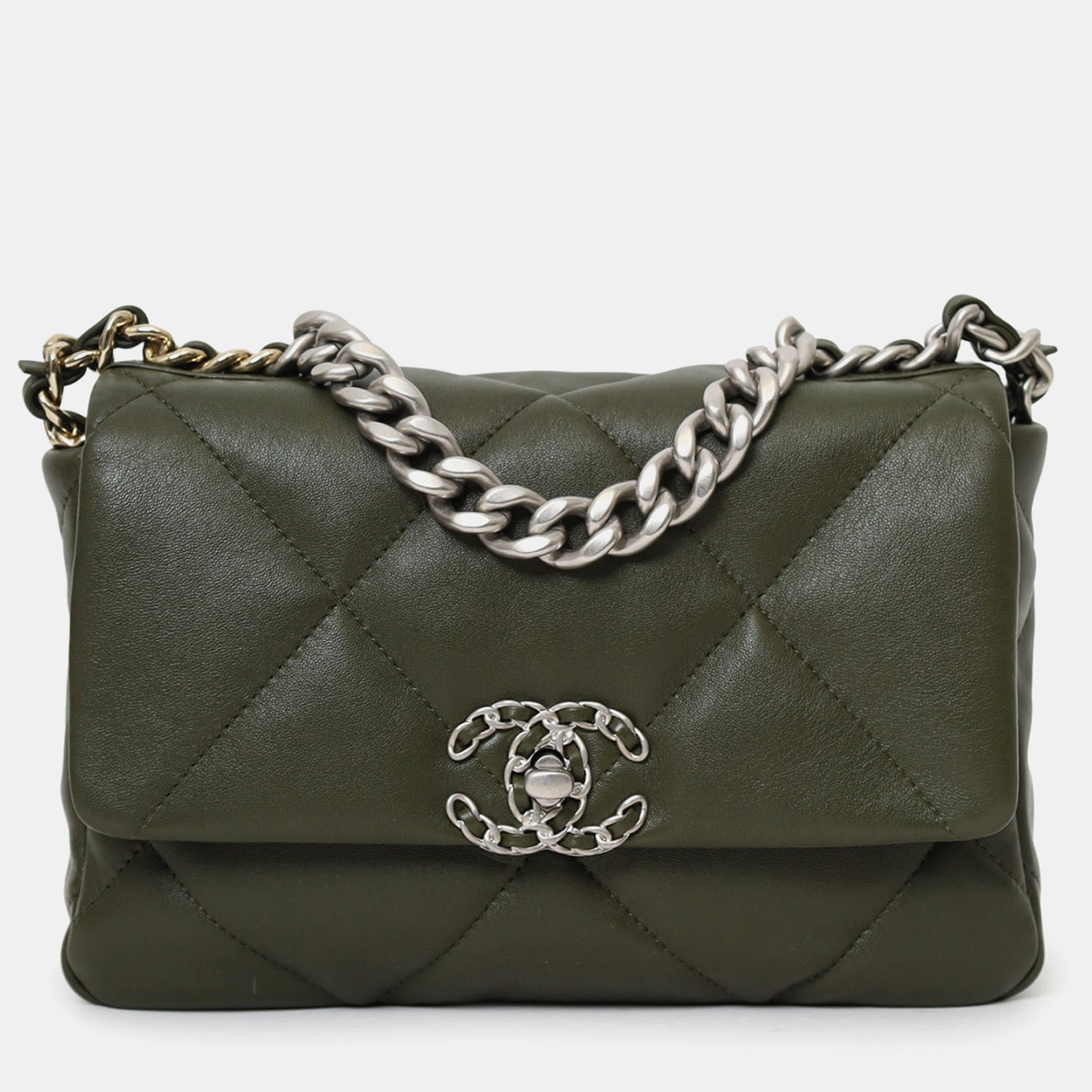 Chanel 2022+ Khaki Green Leather Chanel 19 Small Flap
Chanel 2022+ Khaki Green Leather Chanel 19 Small Flap