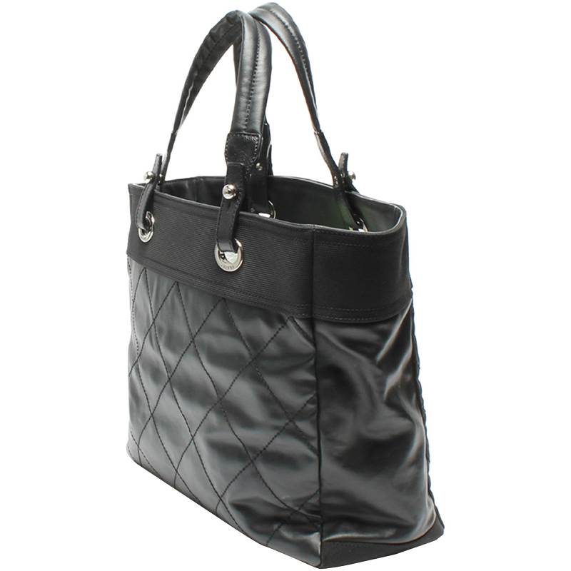 Chanel Black Quilted Caviar Leather Shopping Tote
Chanel Black Quilted Caviar Leather Shopping Tote