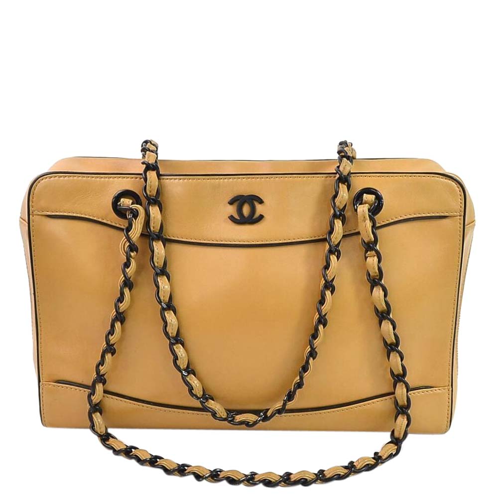 Image of Chanel Beige Leather Vintage Resin Medium Bag