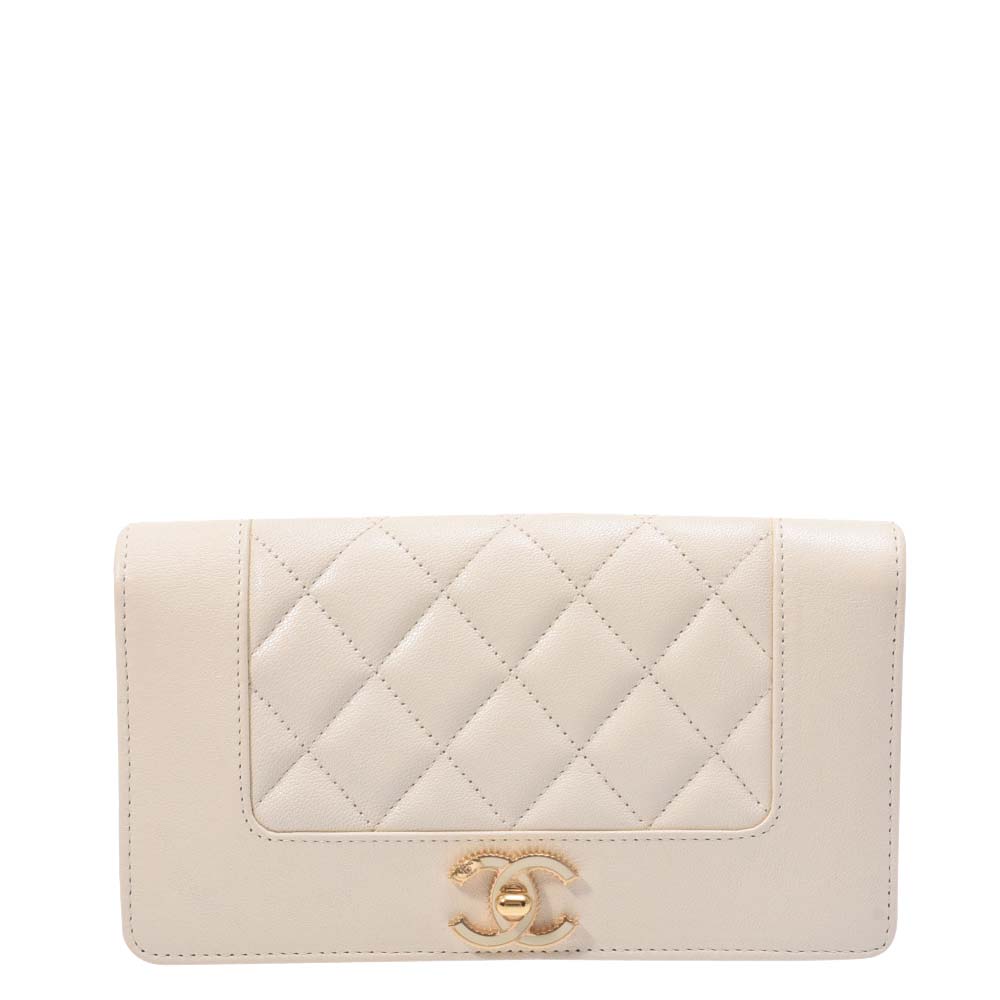 Chanel White Chevron Quilted Leather Mademoiselle Vintage L Yen Wallet