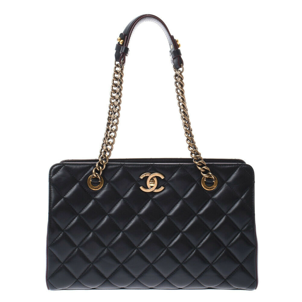 Chanel Black Lambskin Leather Quilted Shoulder Bag