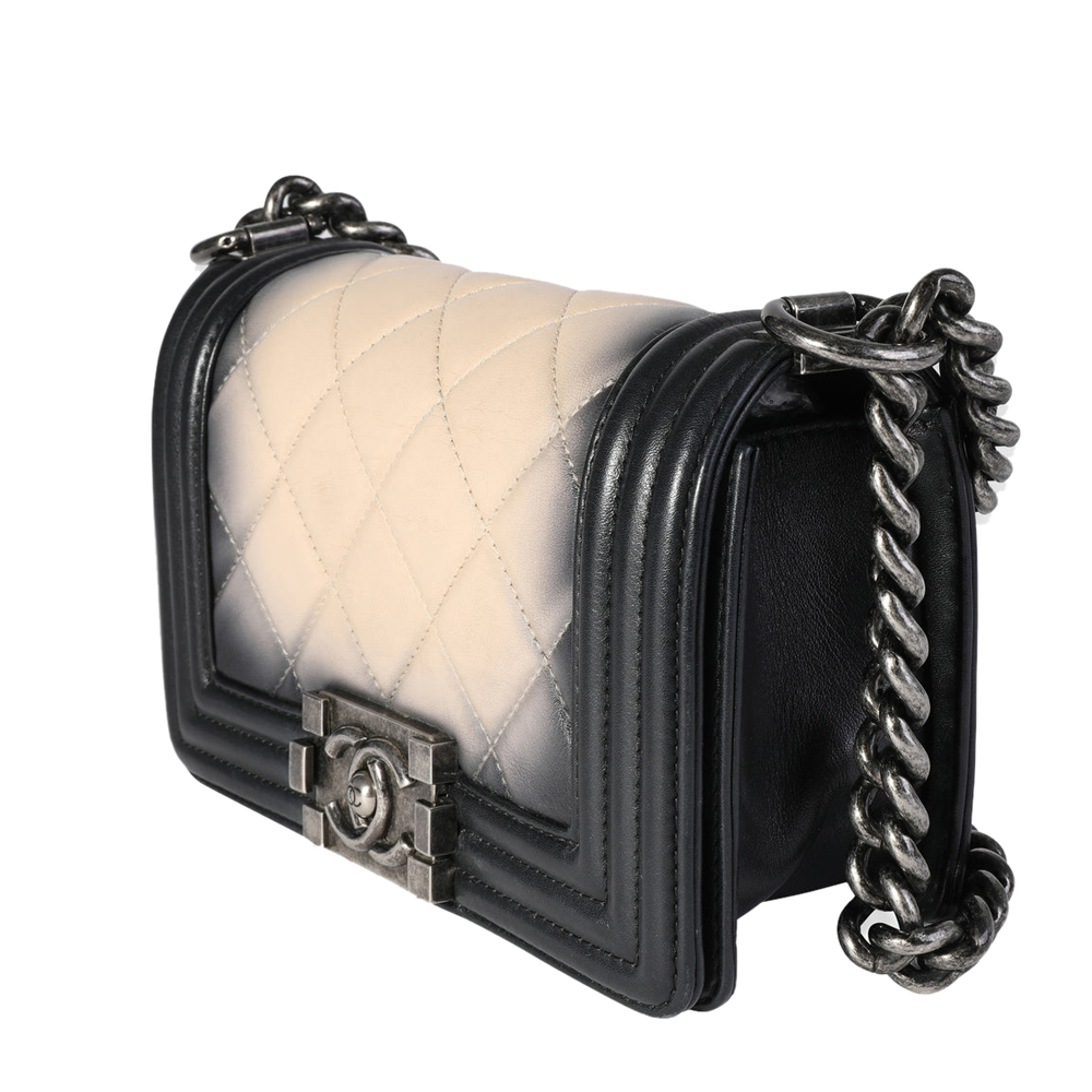 Chanel Black/Beige Ombre Quilted Lambskin Leather Small Boy Bag
Chanel Black/Beige Ombre Quilted Lambskin Leather Small Boy Bag