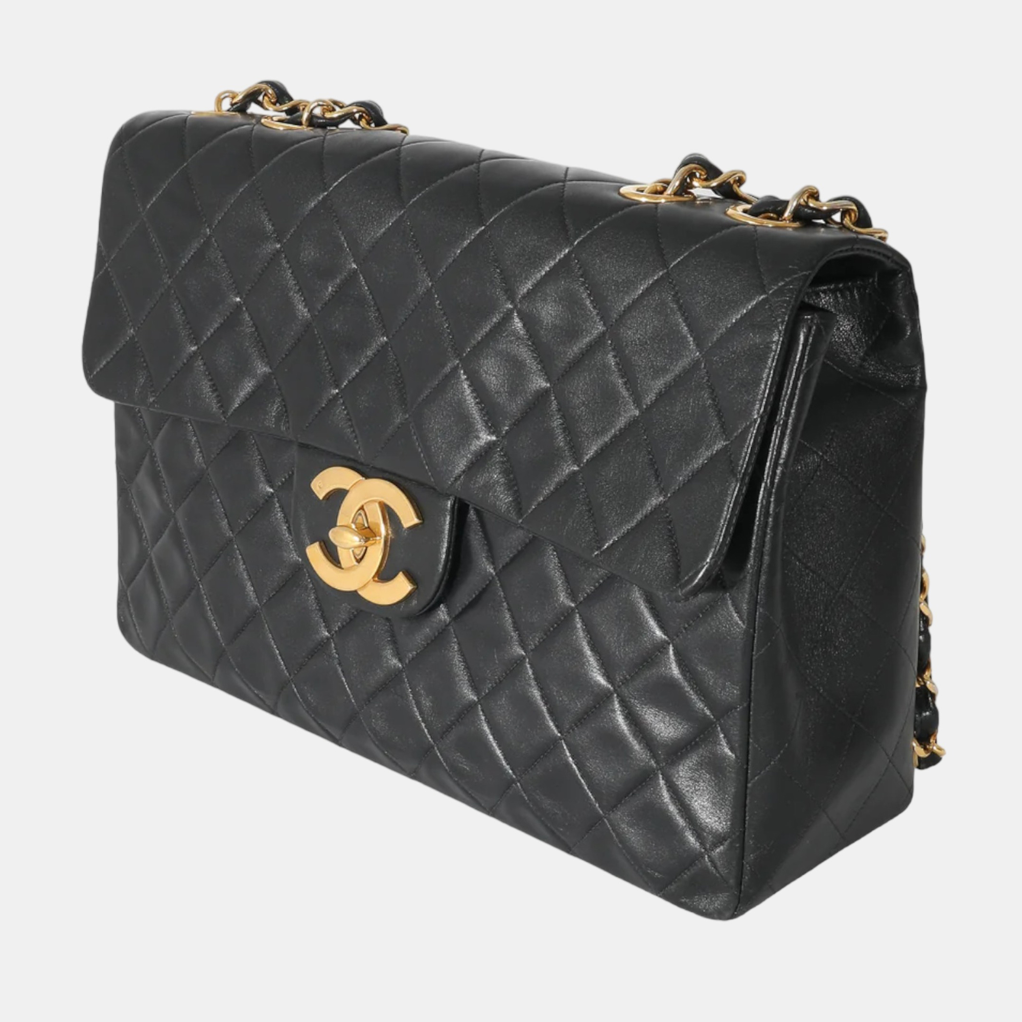 Chanel Black Lambskin Leather Vintage Quilted Classic Single Flap Shoulder Bag
Chanel Black Lambskin Leather Vintage Quilted Classic Single Flap Shoulder Bag