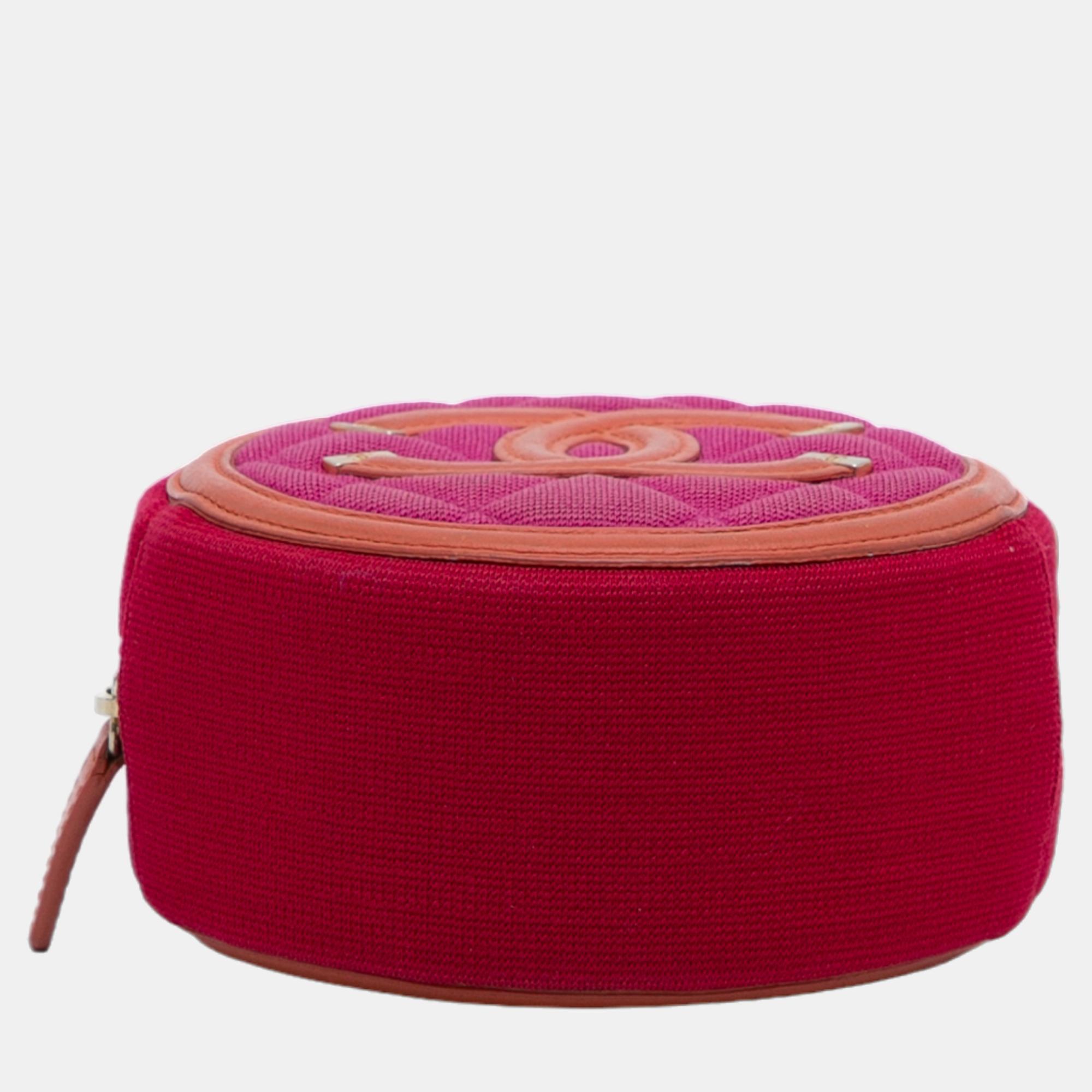 Chanel Pink CC Filigree Jersey Crossbody Bag