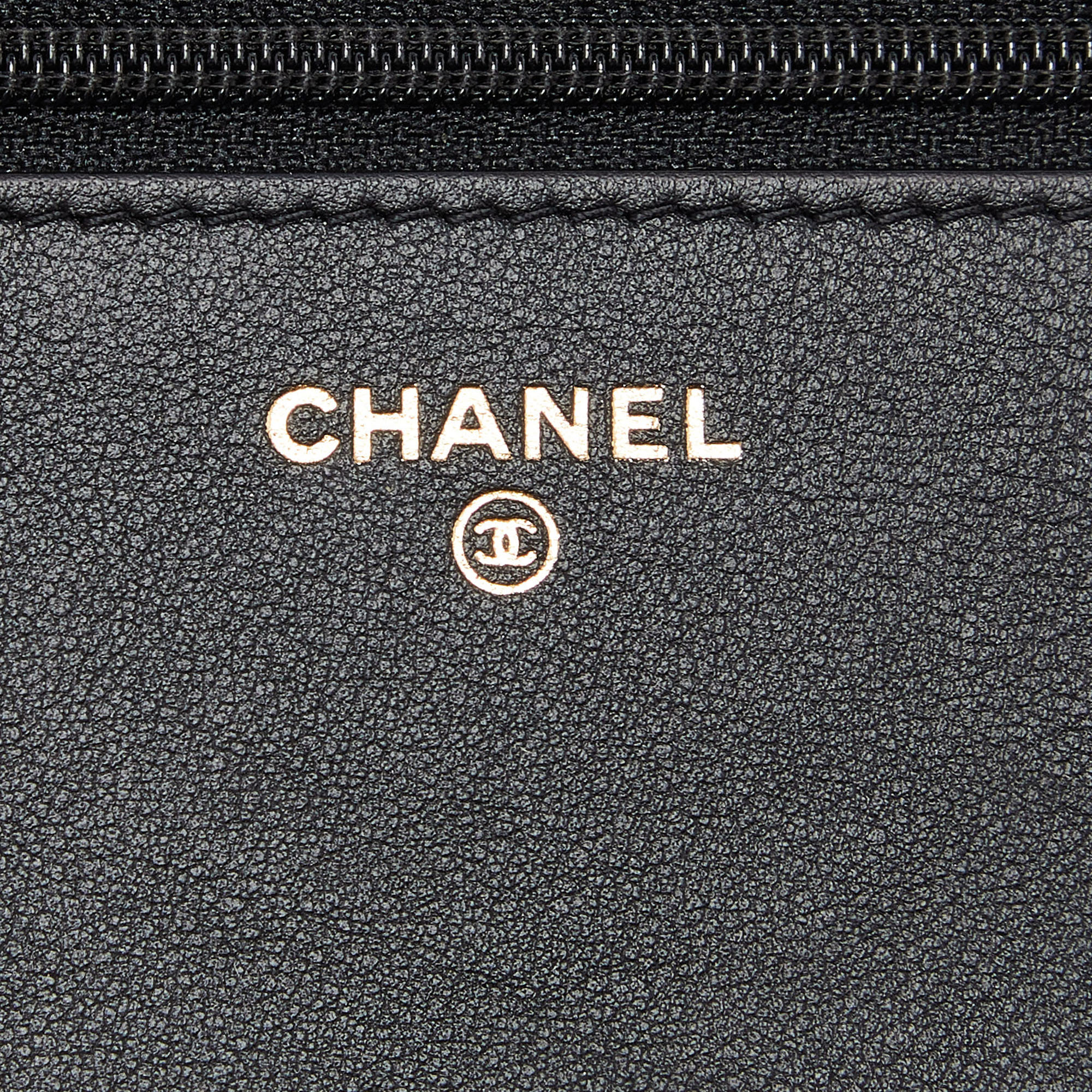 Chanel Black/Gold Leather Boy Wallet On Chain