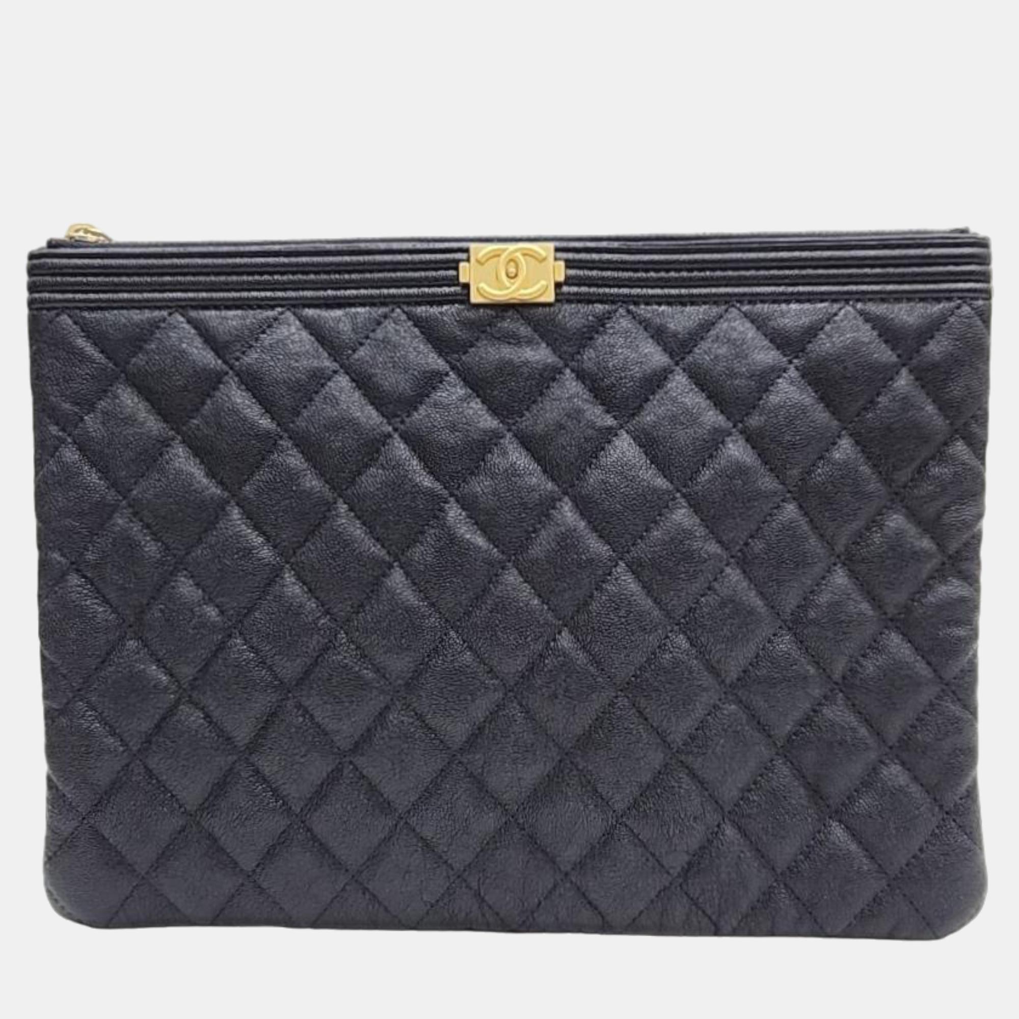 Chanel navy blue caviar leather o case medium boy clutch bag