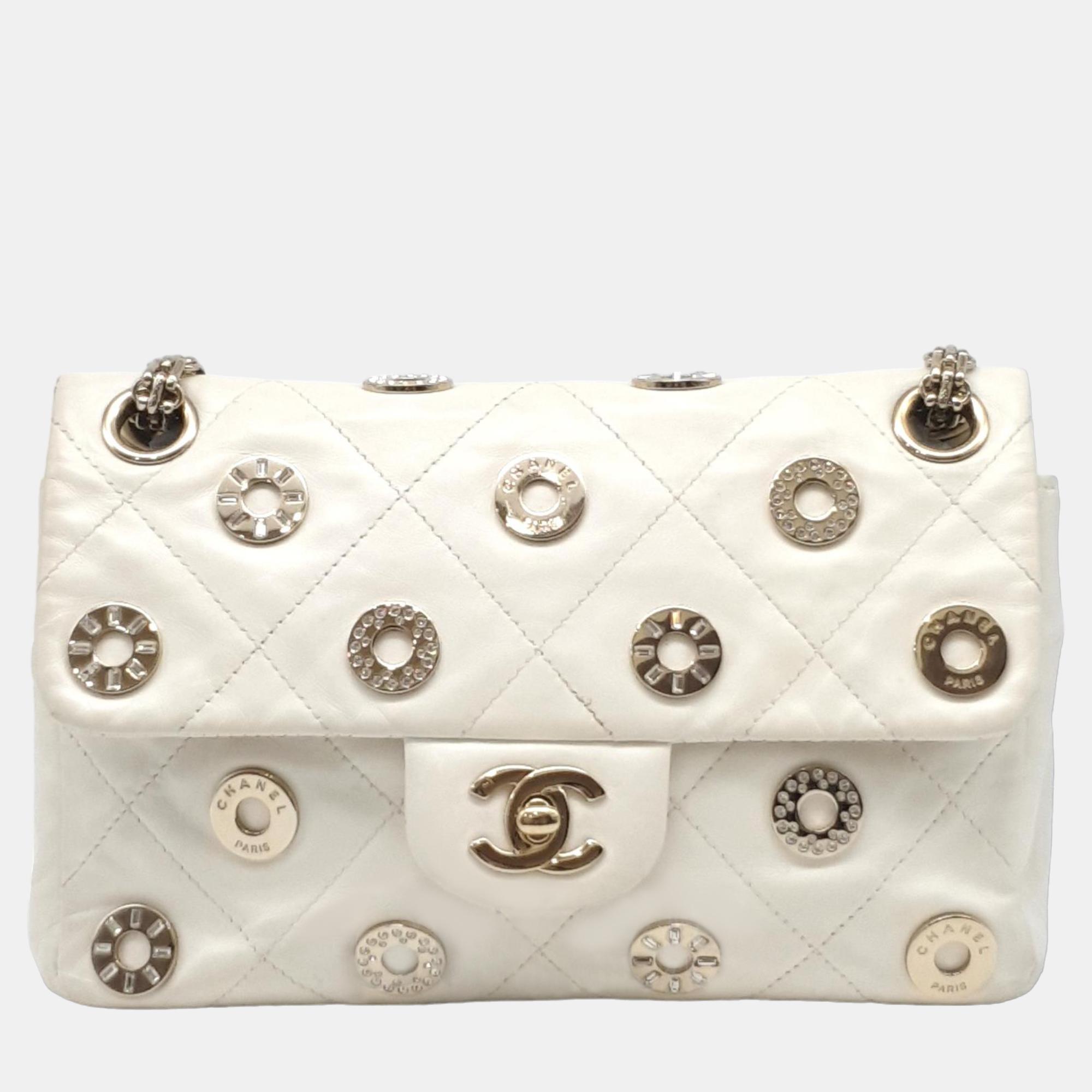 Chanel white leather charm decorated shoulder bag