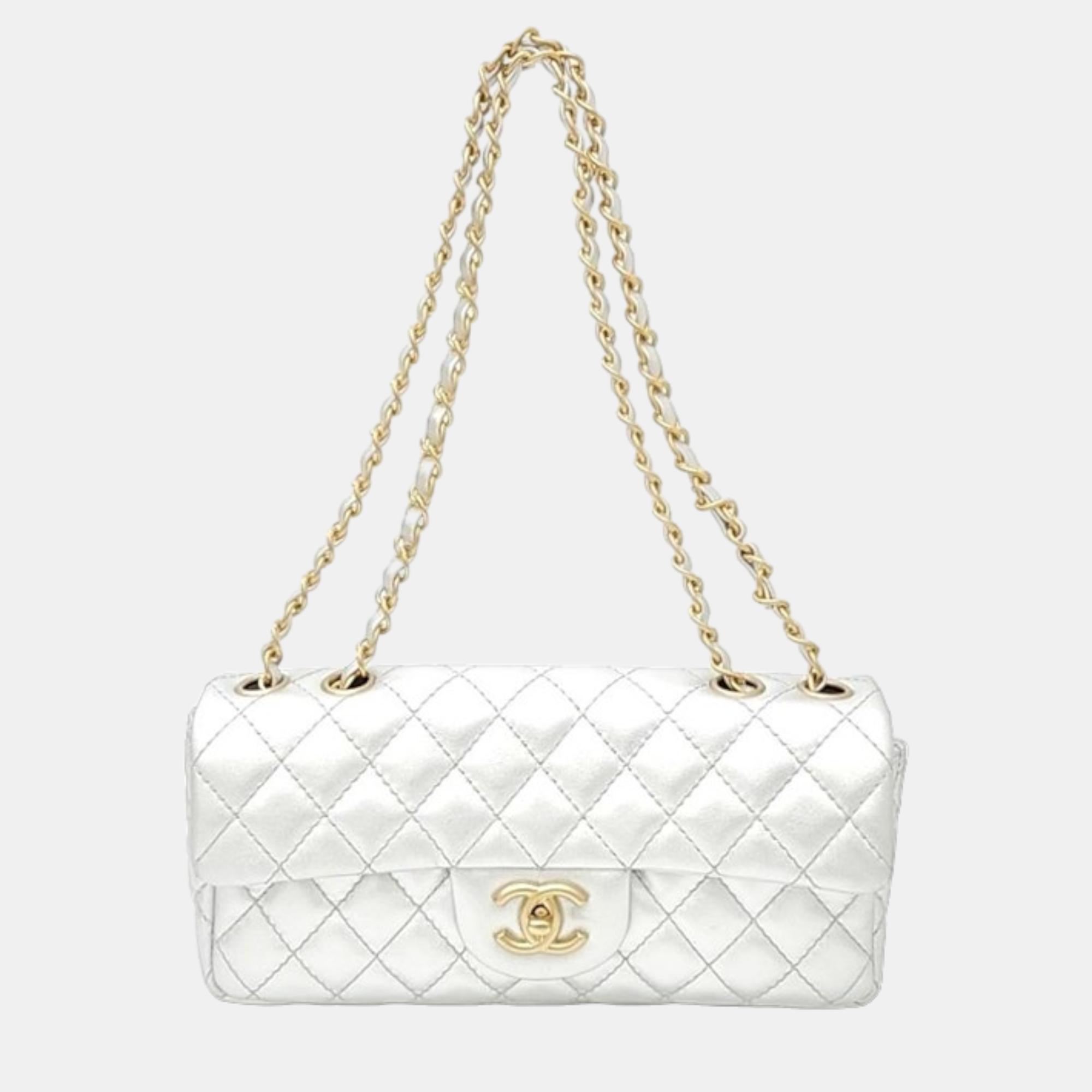 Chanel White Leather Classic Single Flap Shoulder Bag