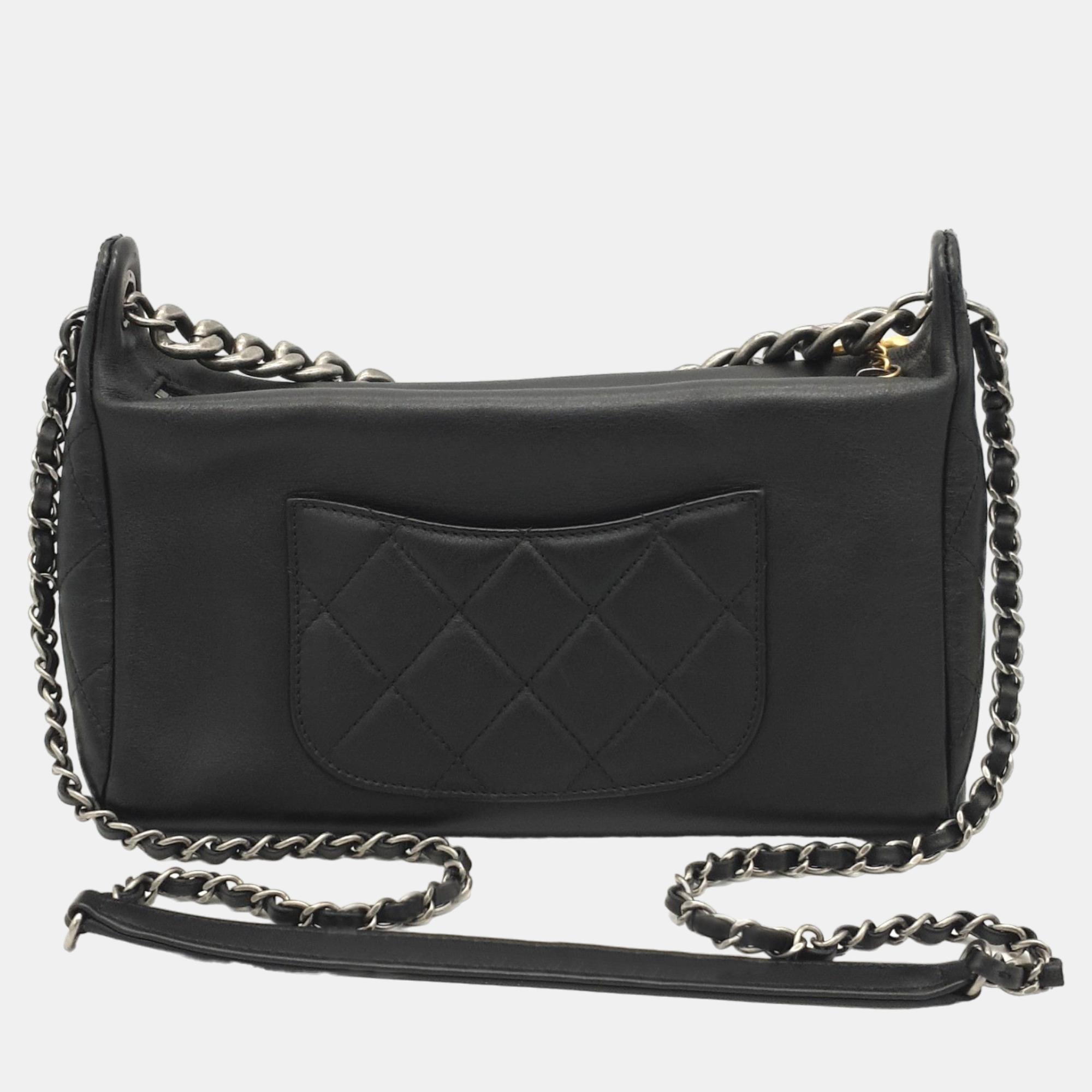 Chanel Black Leather Written In Chain Hobo Shoulder Bag
