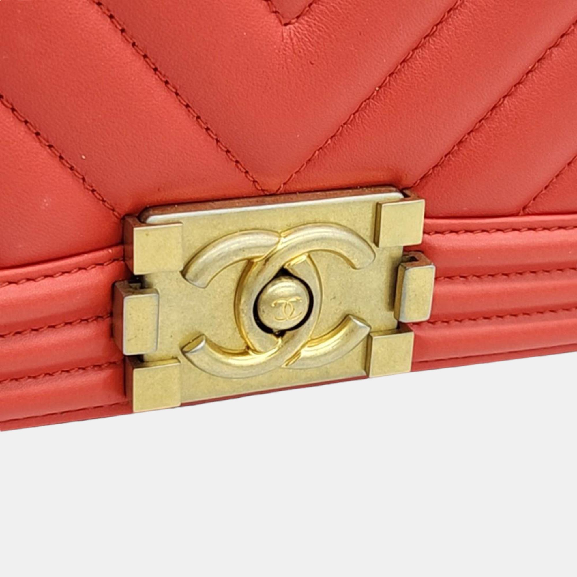 Chanel Red Leather Medium Chevron Boy Shoulder Bag