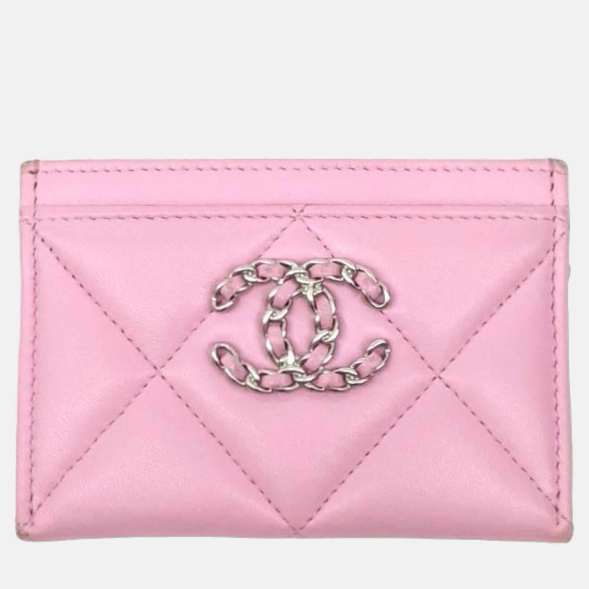 Chanel pink 19 card wallet