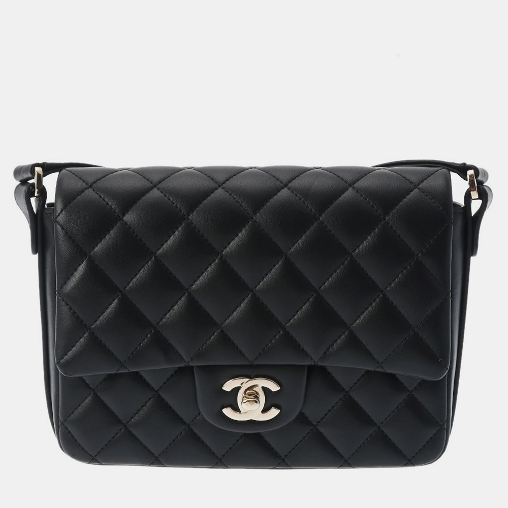 Chanel black calfskin leather ruffle quilted flap bag shoulder bag