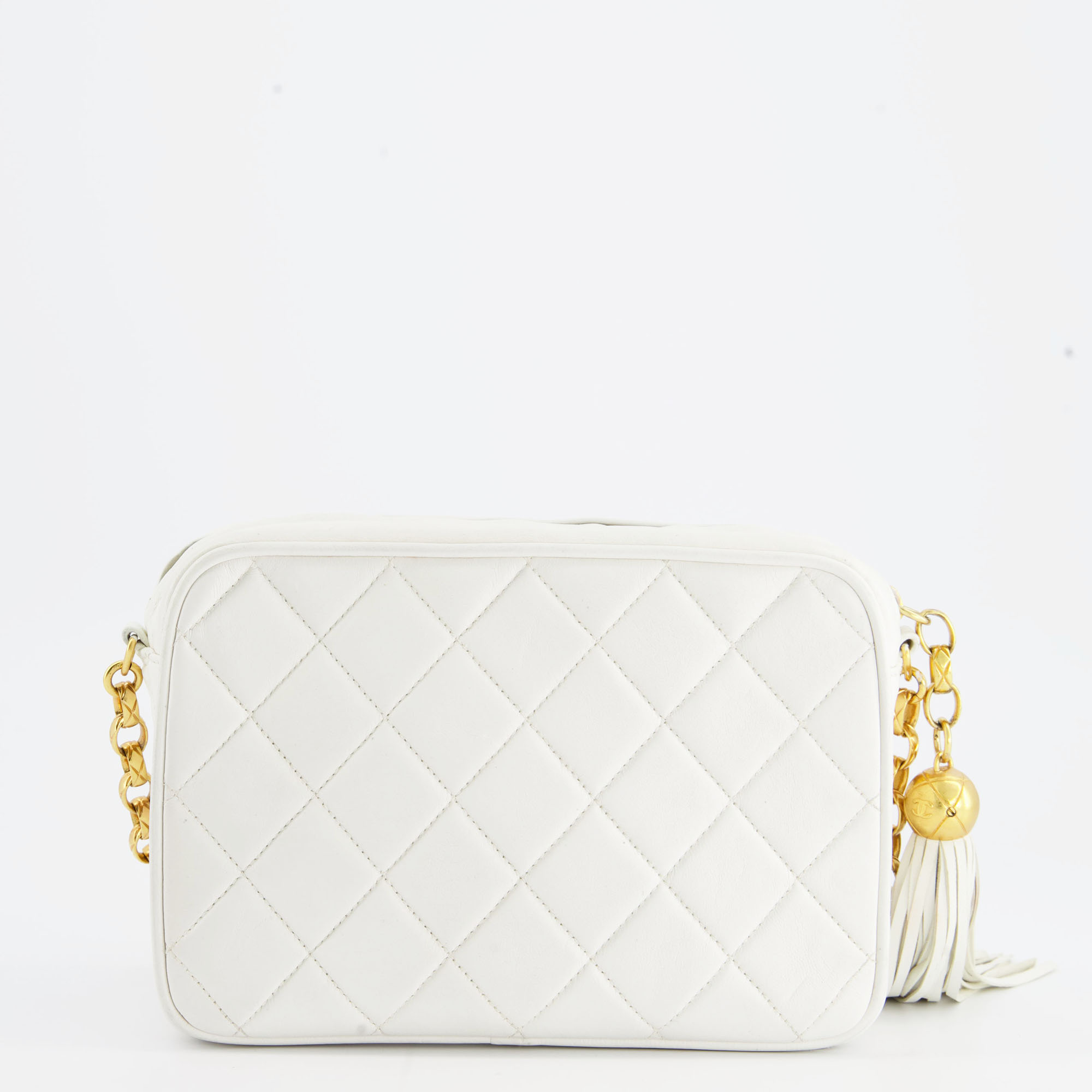 Chanel Vintage White Camera Flap Bag In Lambskin Leather With 24K Gold Hardware