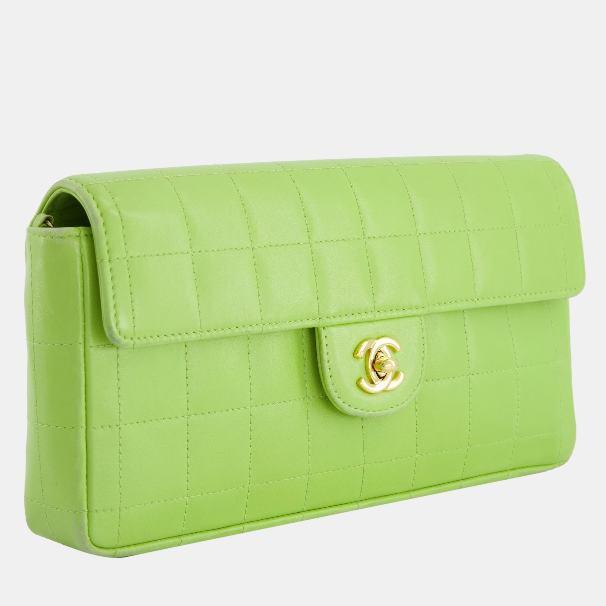 Chanel Lime-Green East-West Quilted Chocolate Bar Flap Bag In Lambskin With 24k Gold Hardware