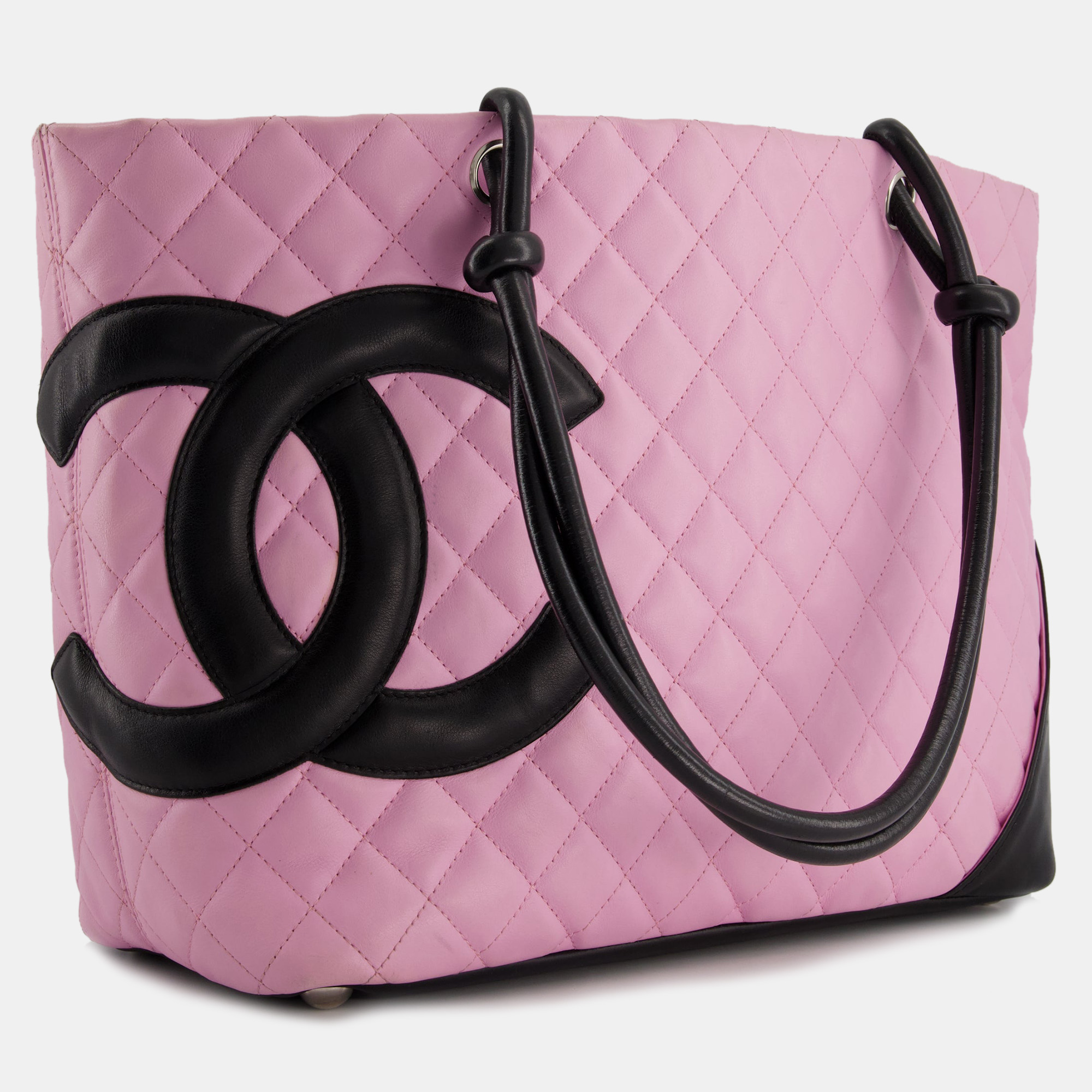 Chanel Pink Cambon CC Knot Quilted Handbag In Lambskin Leather And Silver Hardware