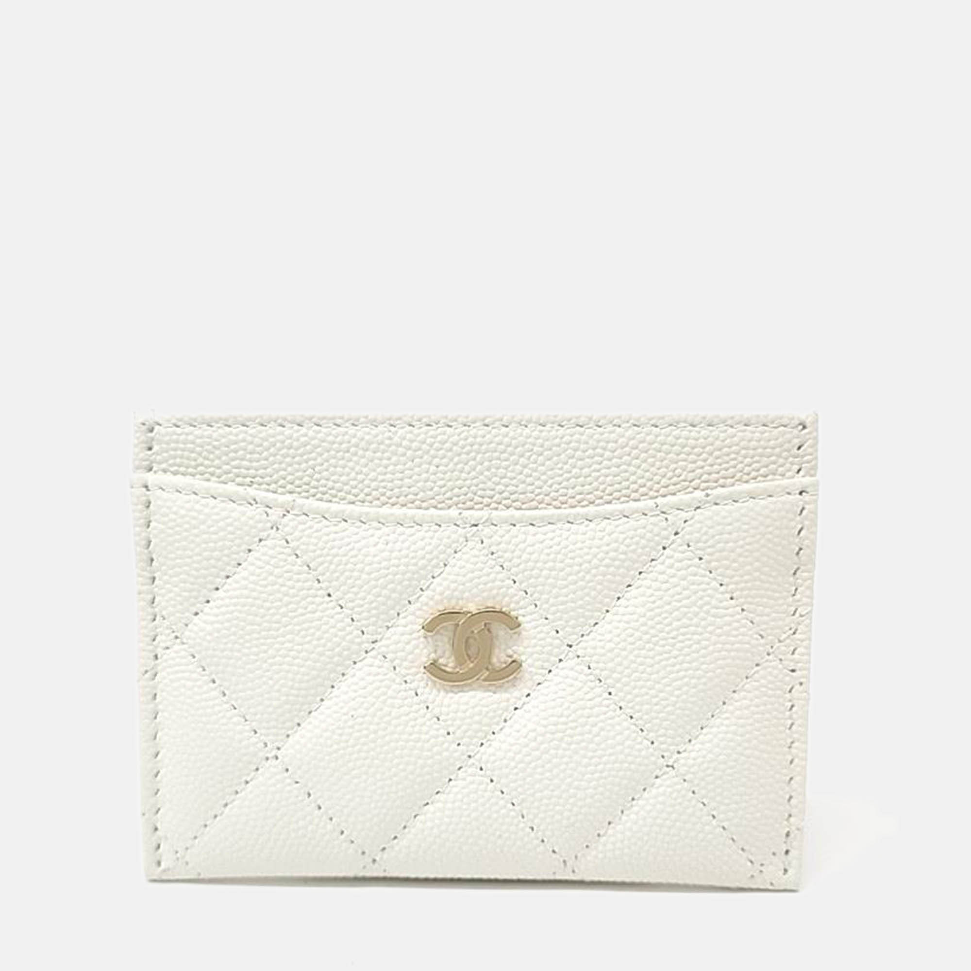 Chanel white caviar quilted card holder