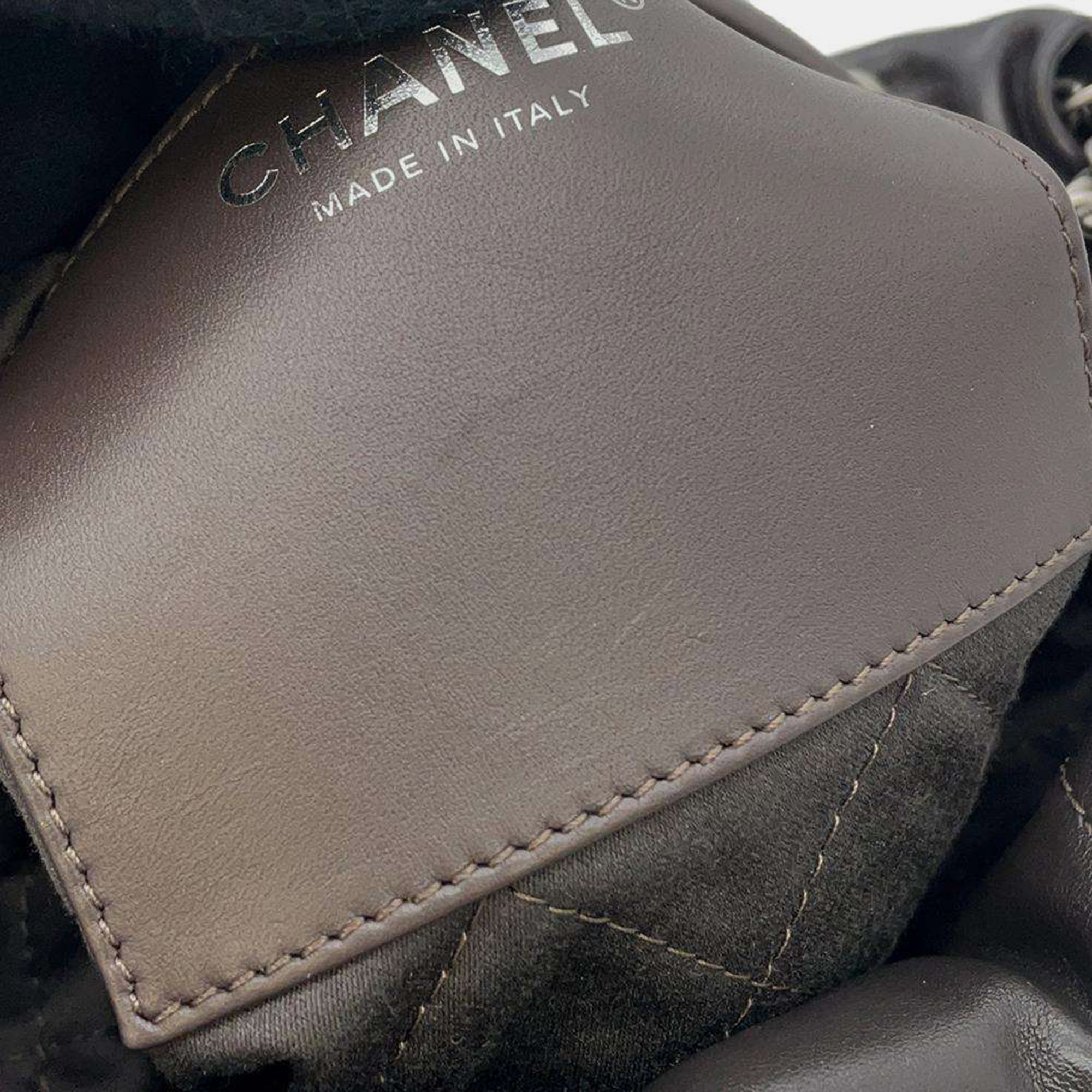 Chanel Brown Leather 22 Bag