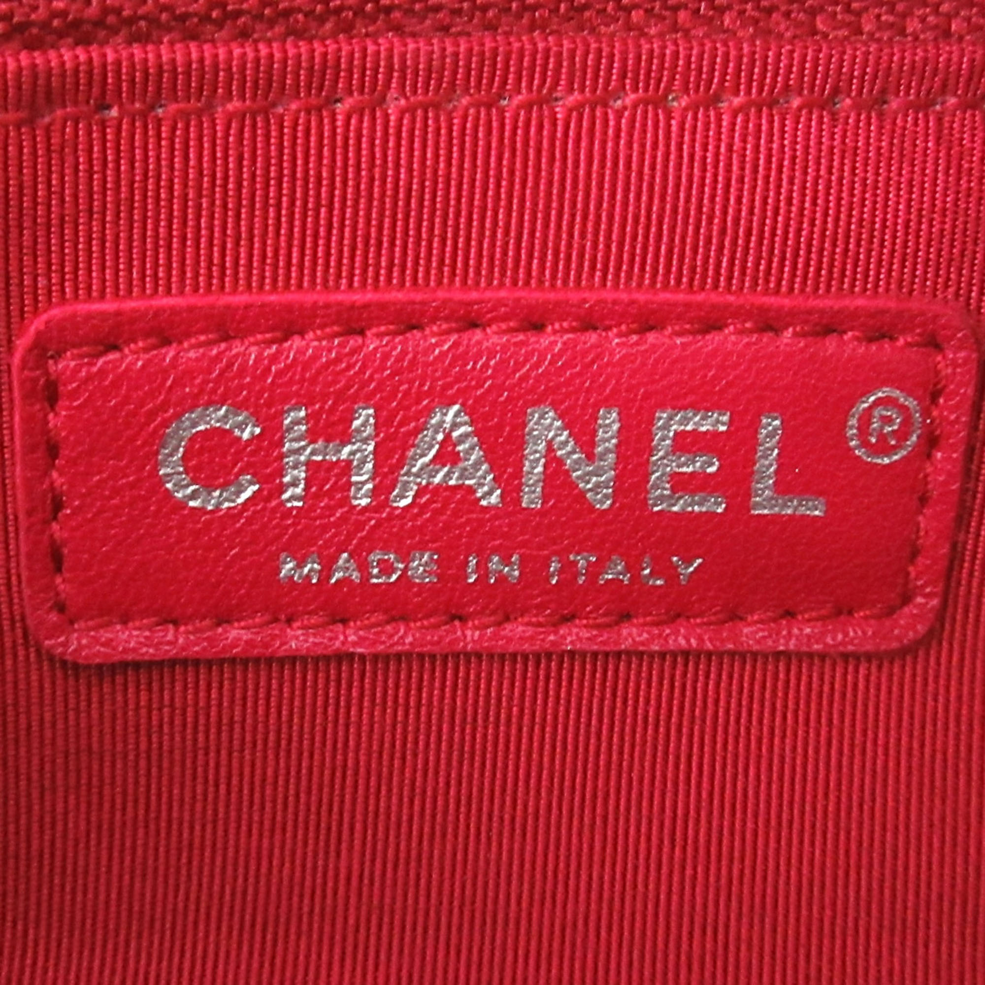 Chanel White Leather Gabrielle Shoulder Bag