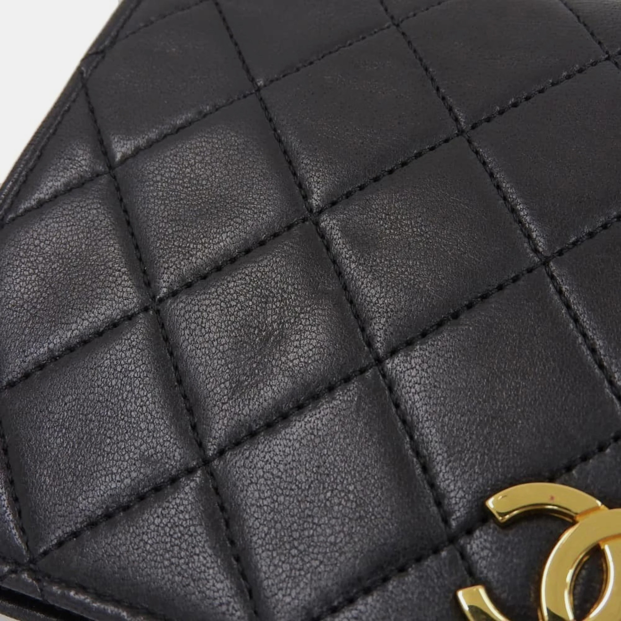 Chanel Black Leather Vintage Quilted Wallet On Chain