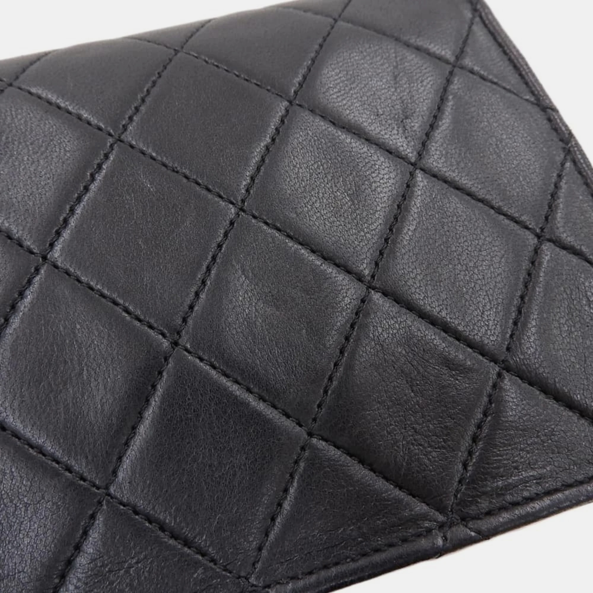 Chanel Black Leather Vintage Quilted Wallet On Chain