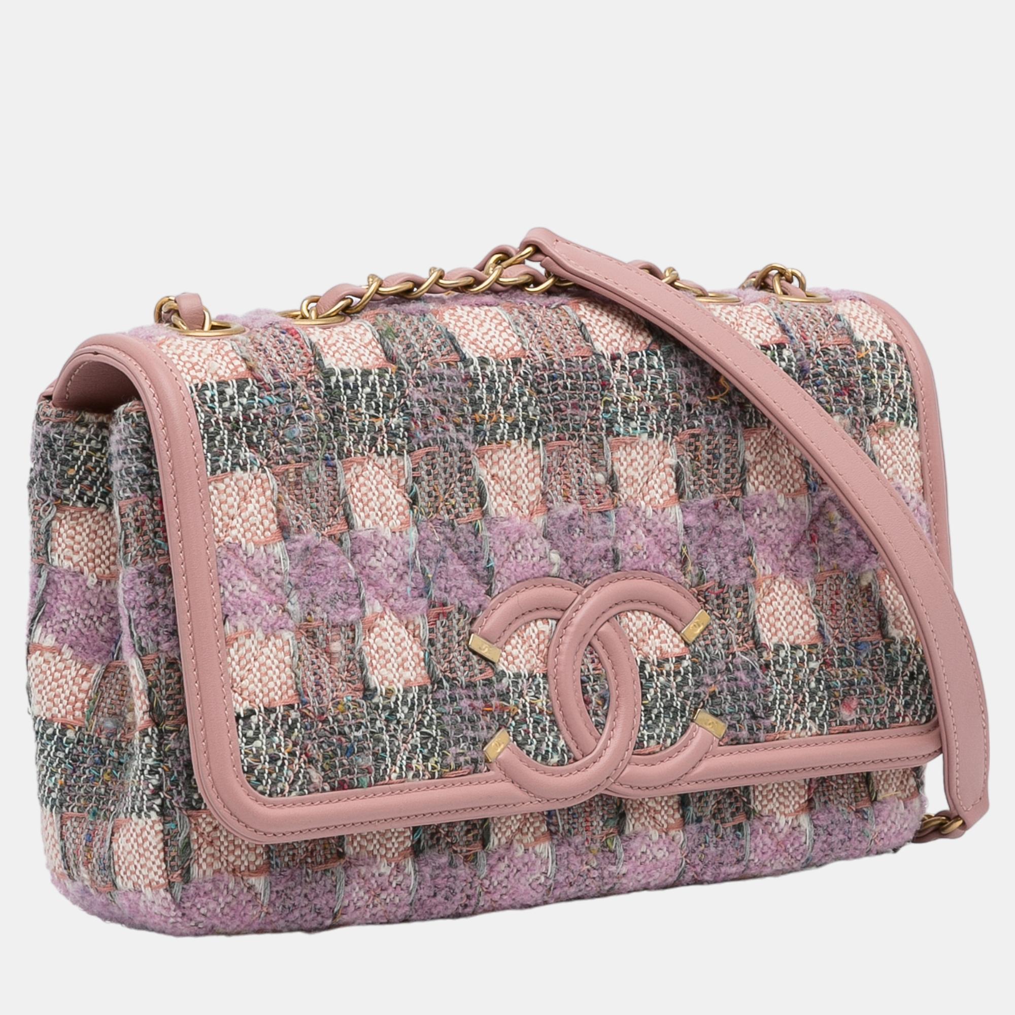 Chanel Pink Medium Tweed Filigree Flap
Chanel Pink Medium Tweed Filigree Flap