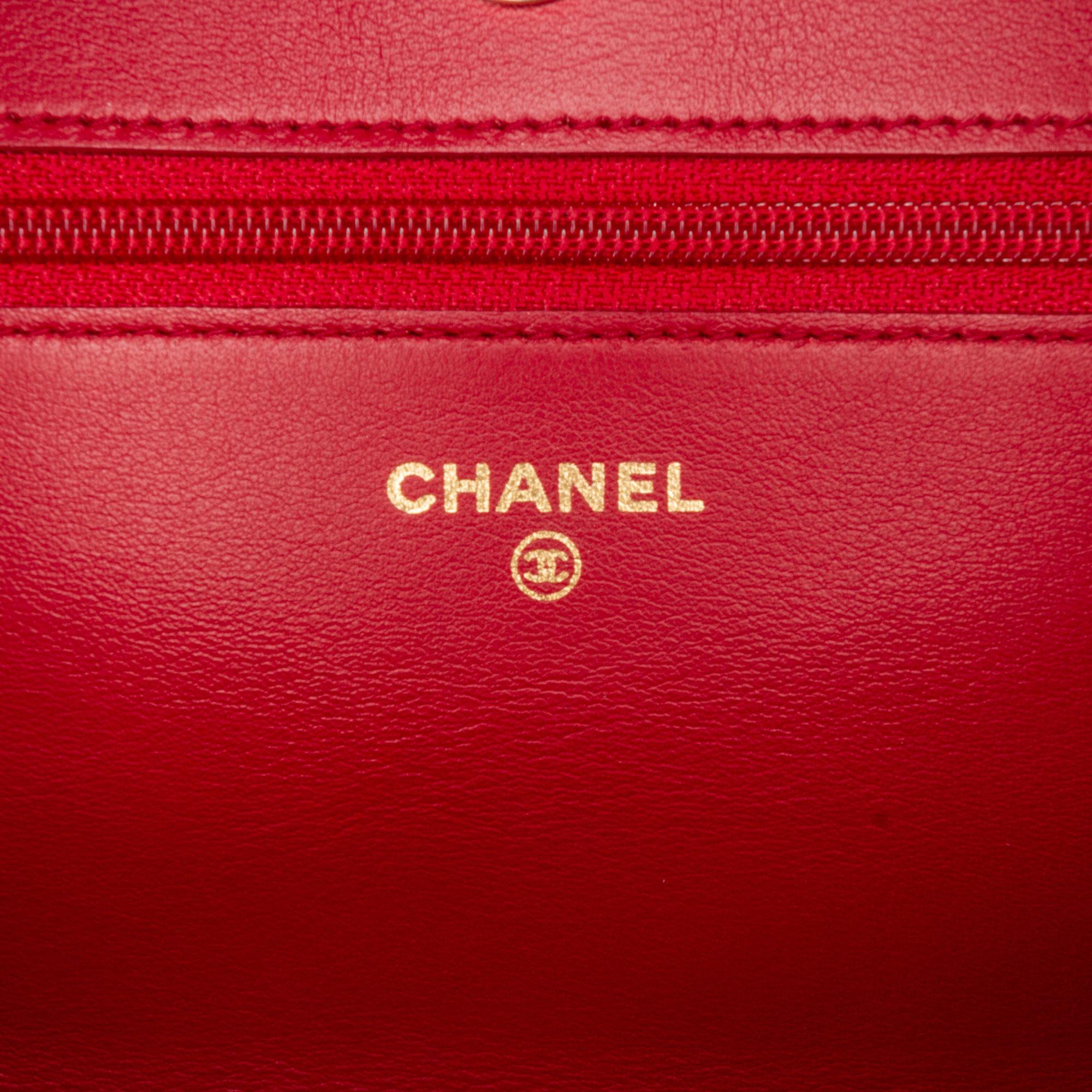 Chanel Red Lambskin Boy Wallet On Chain