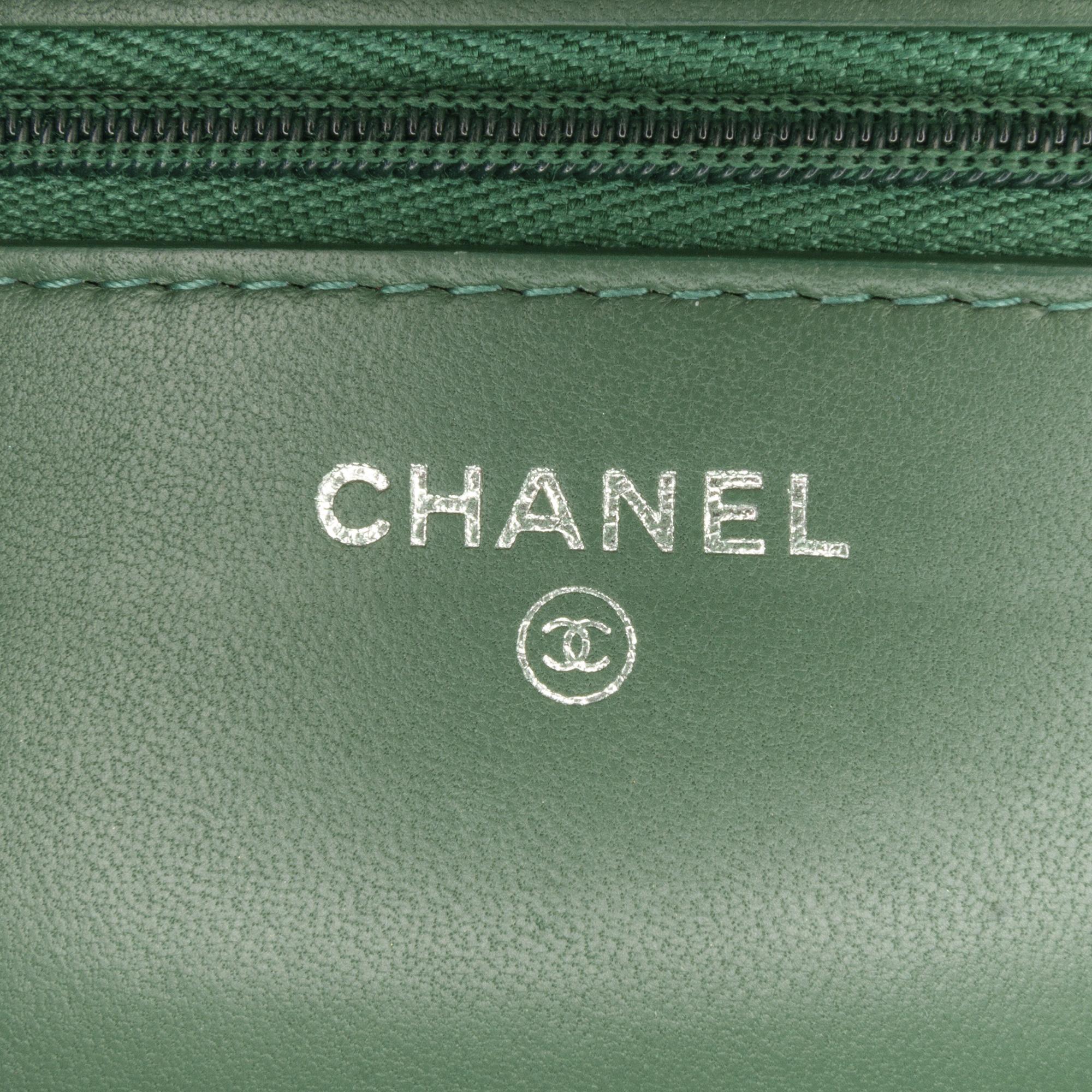 Chanel Green Lambskin CC Wallet On Chain