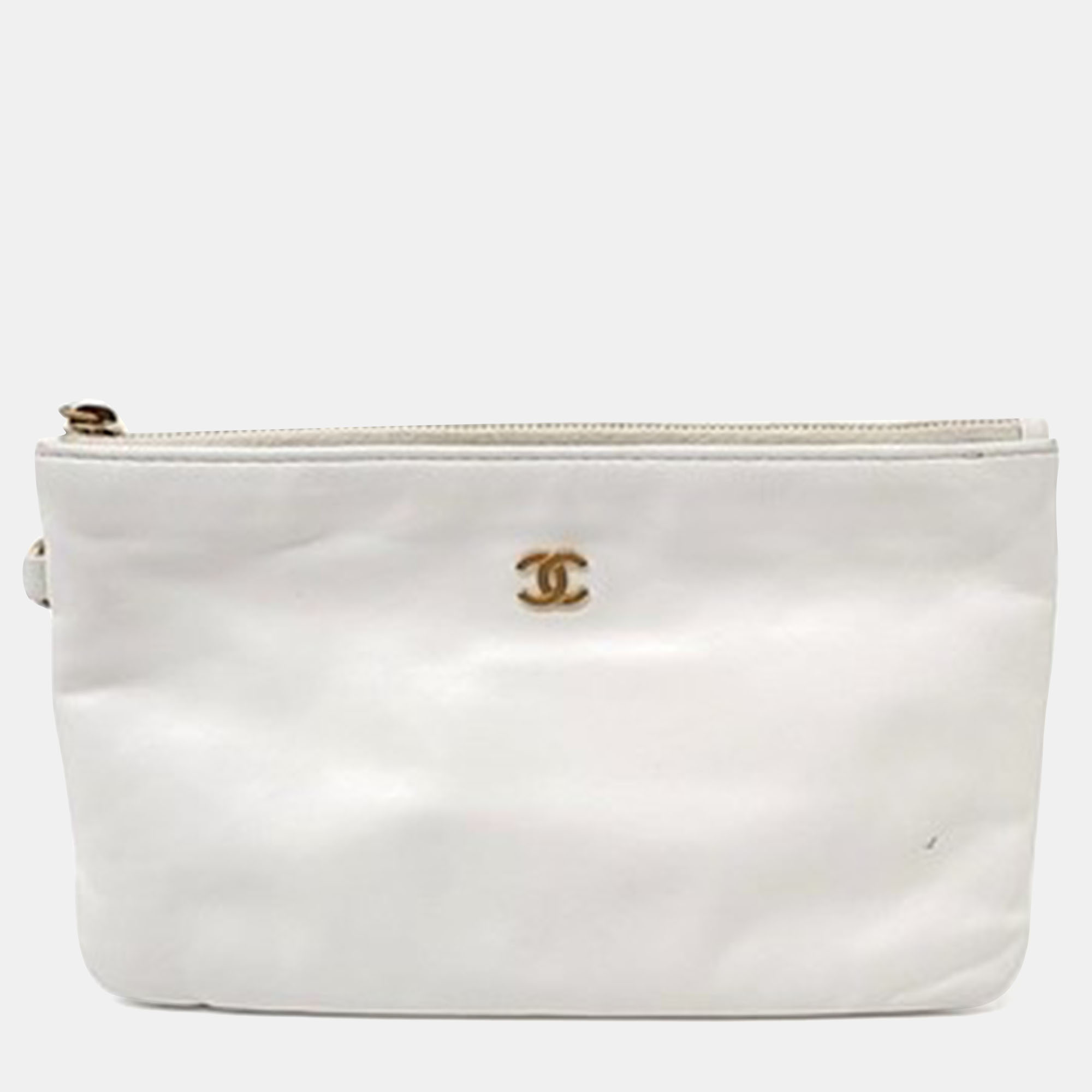 Chanel 22 White Leather Bag Small
