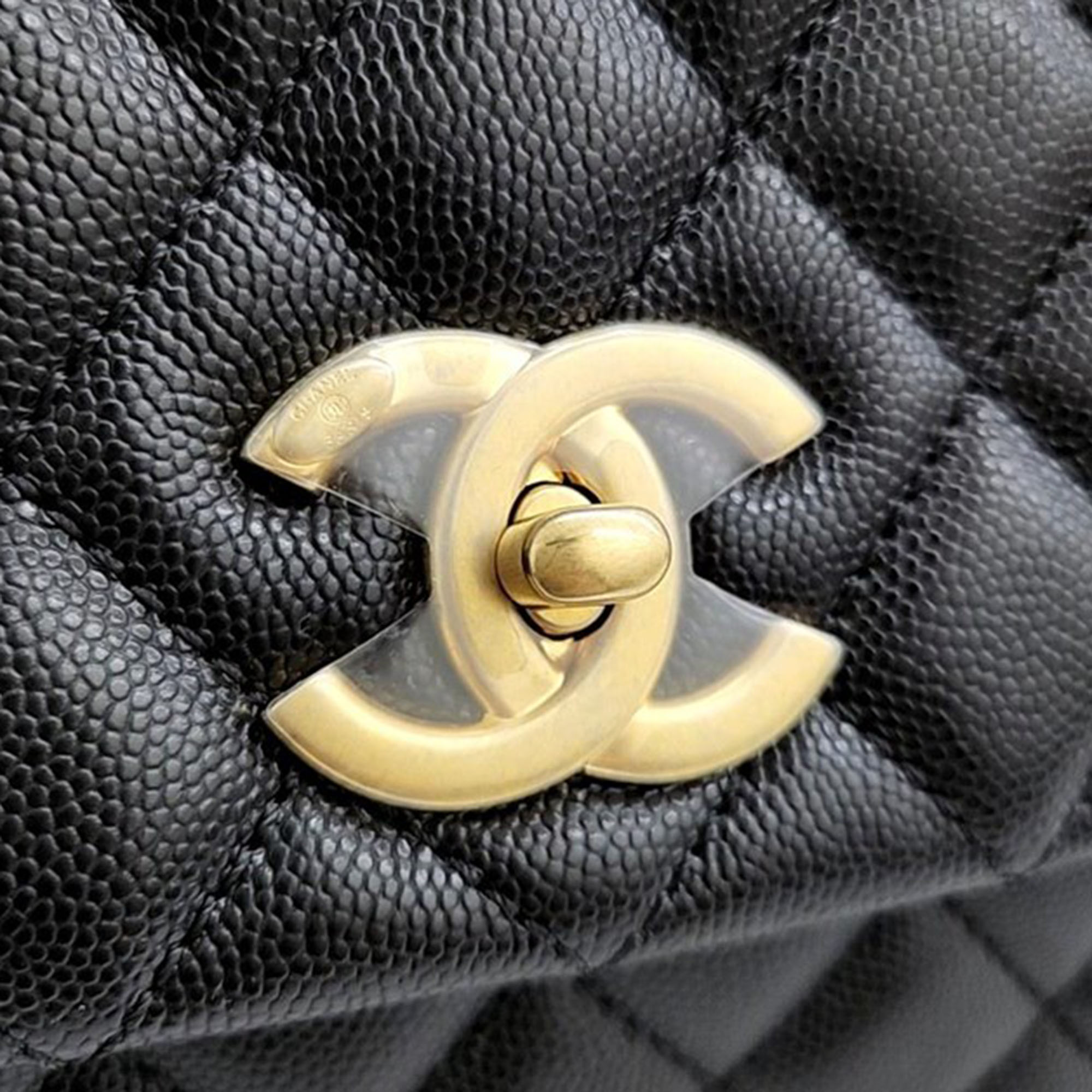 Chanel Caviar Coco Handle 28