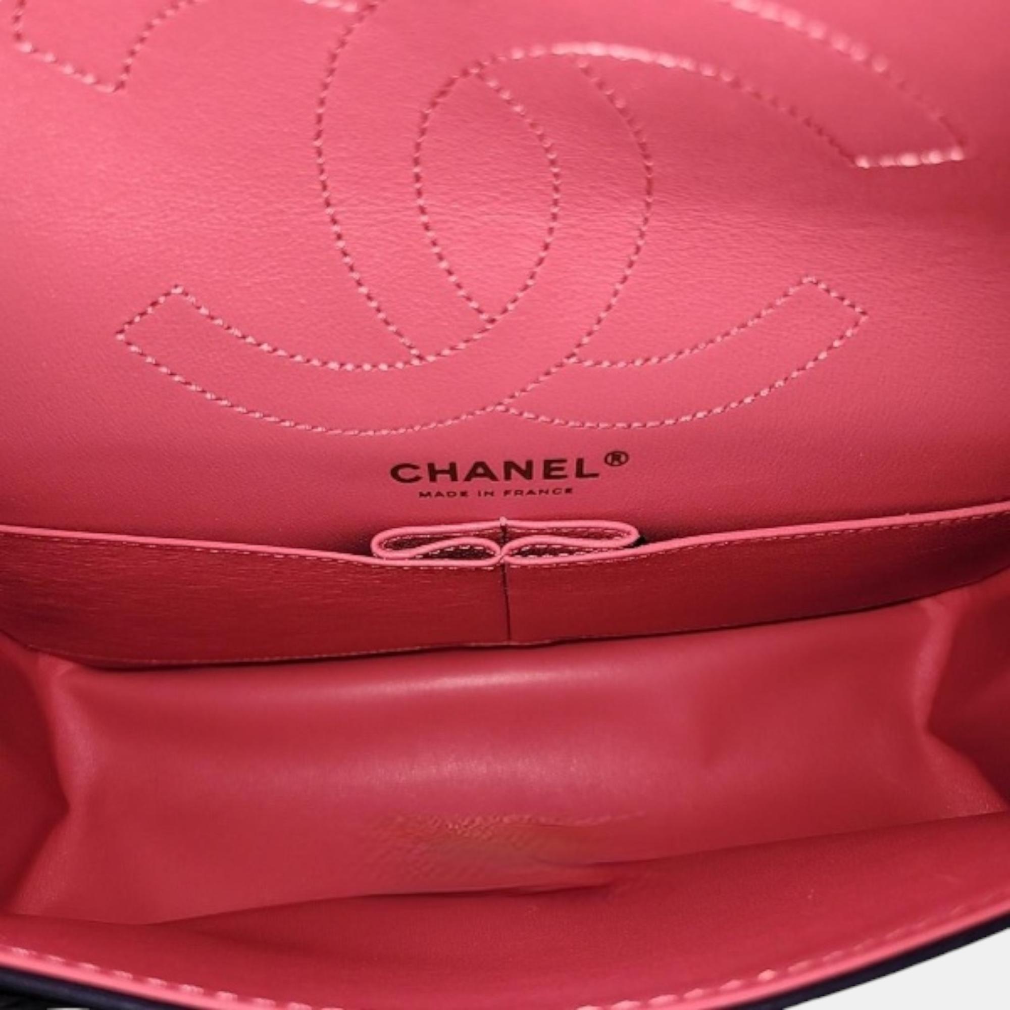 Chanel Chevron Vintage 2.55 Medium