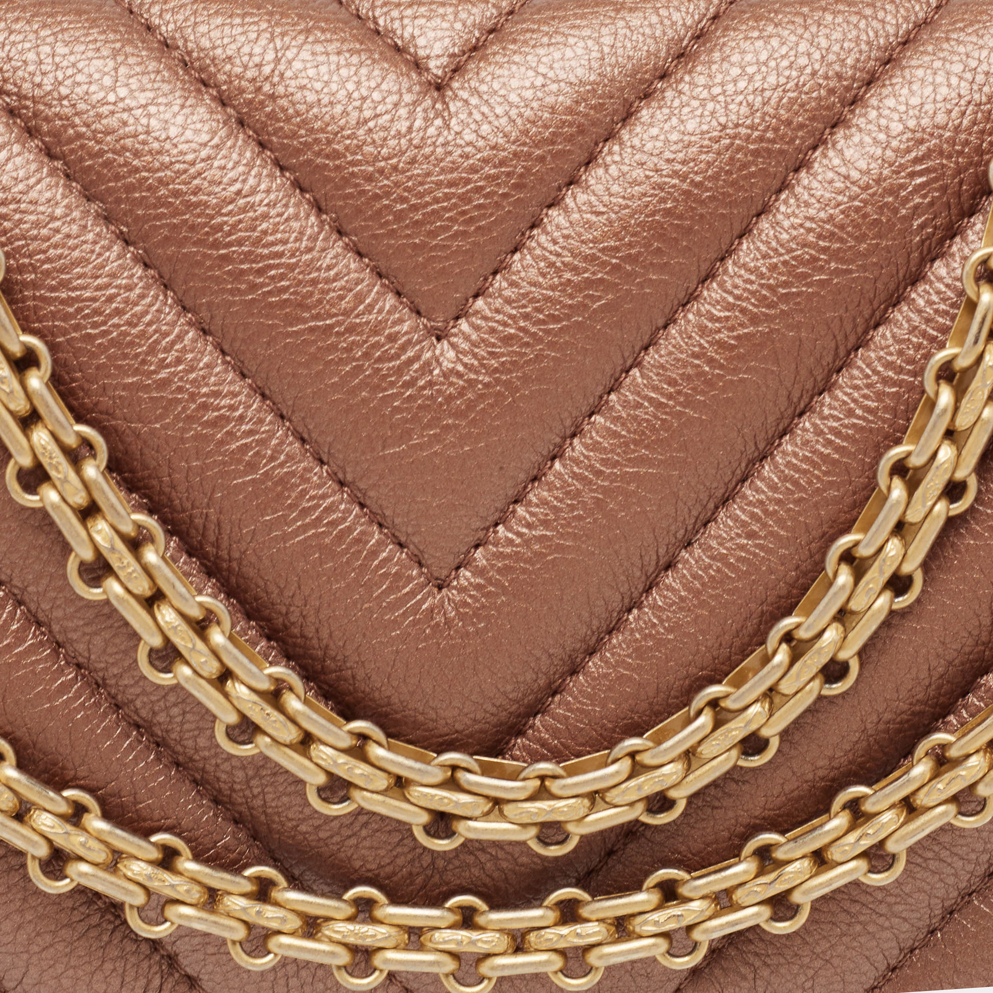 Chanel Bronze Chevron Leather 226 Reissue 2.55 Flap Bag