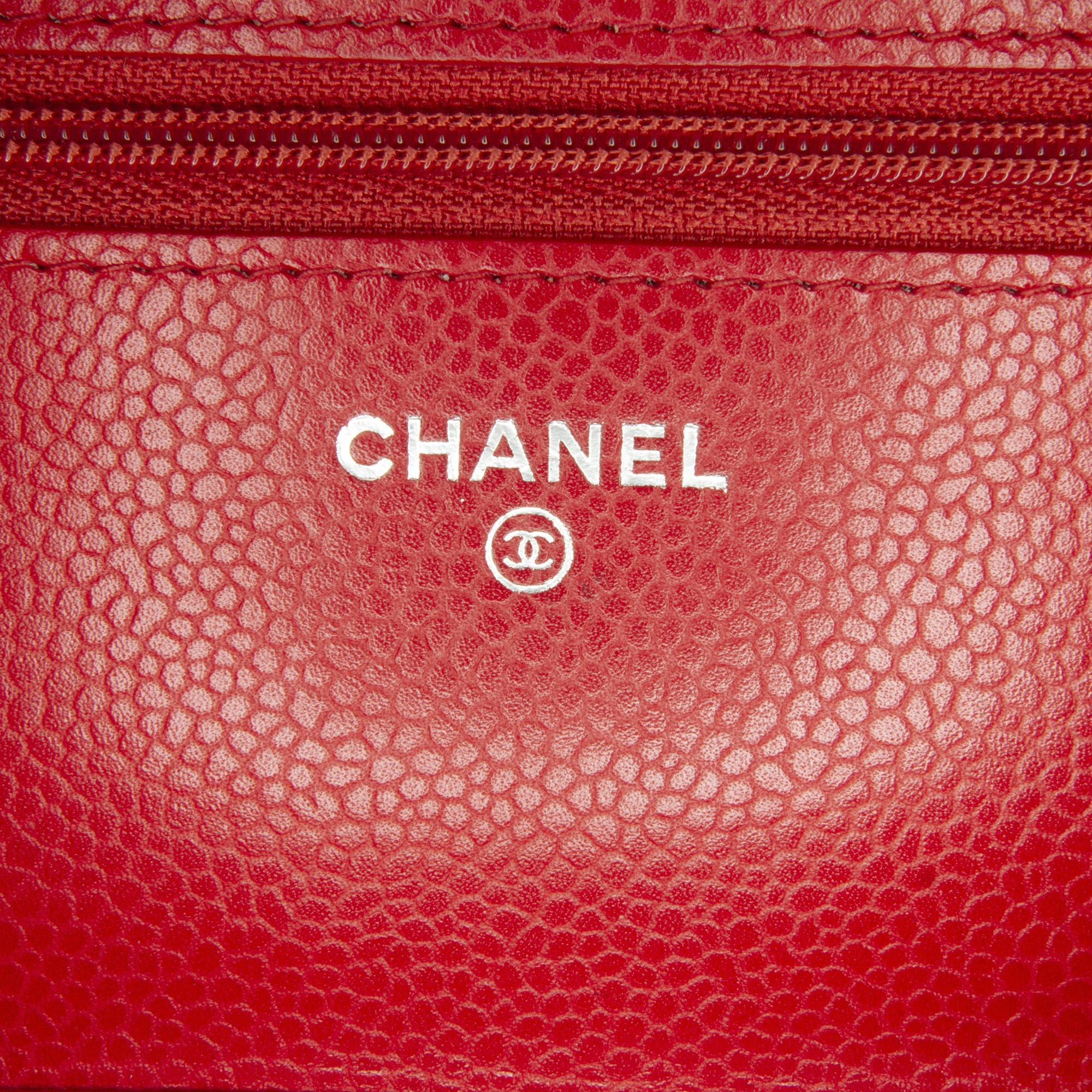 Chanel Red CC Caviar Wallet On Chain