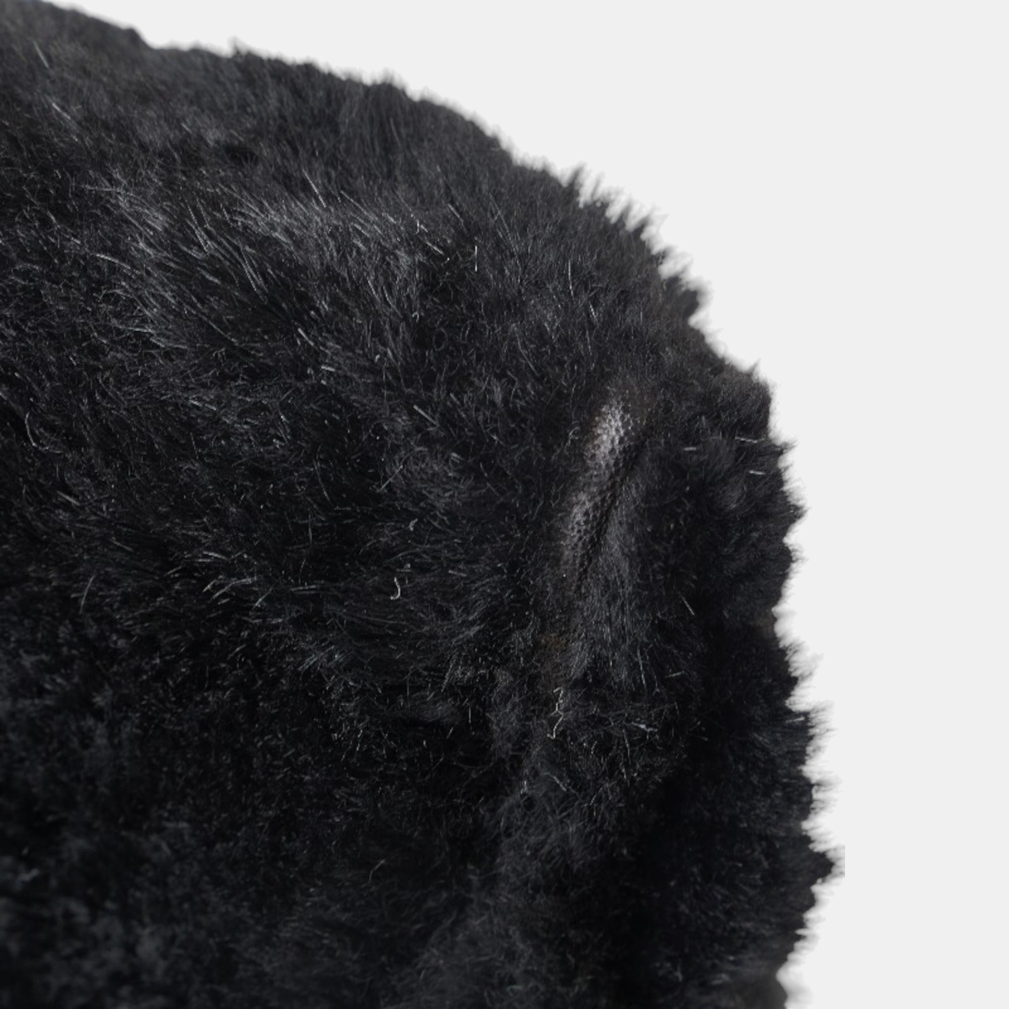 Chanel Black Leather CC Fur Chain Shoulder Bag