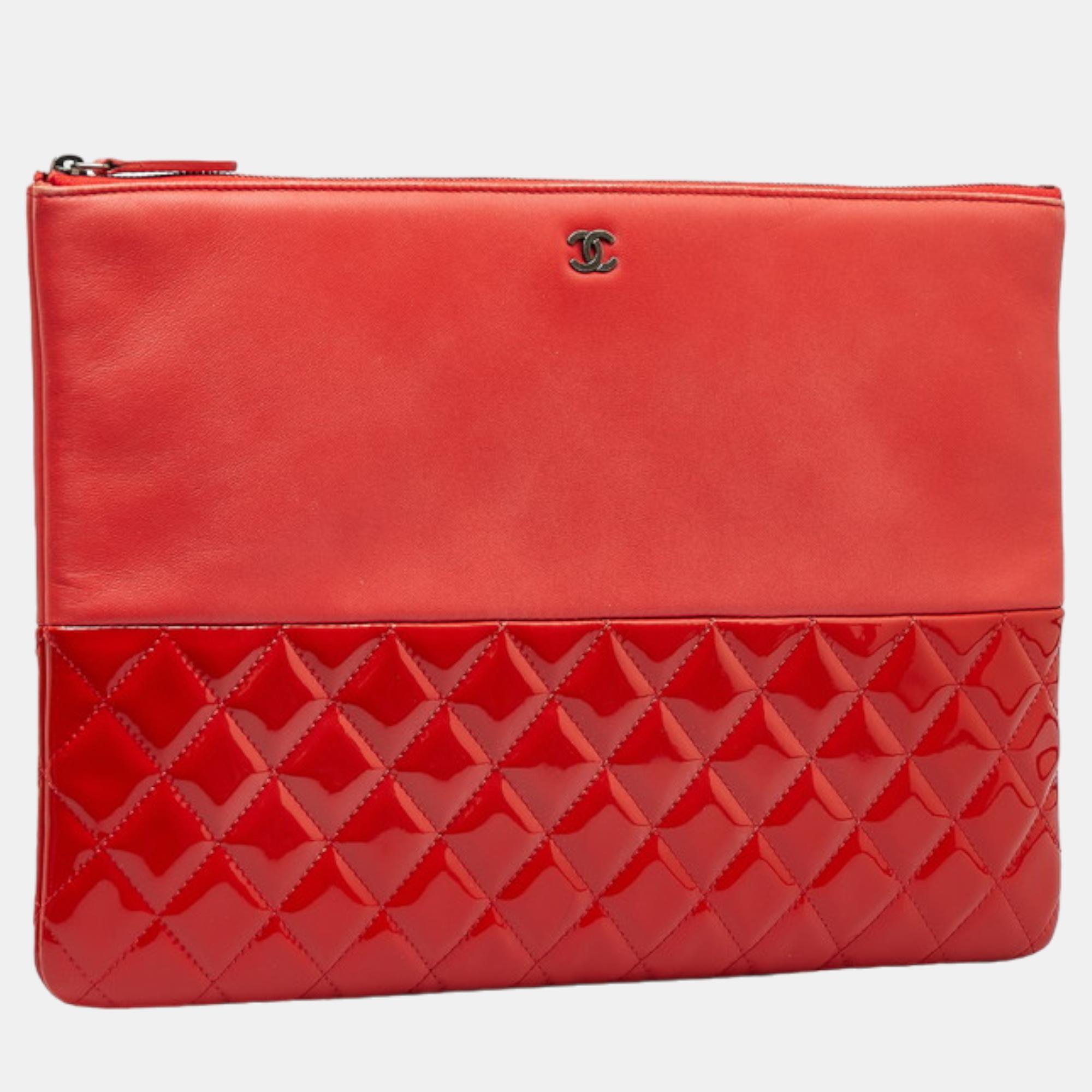 Chanel Red Patent Leather Large Gabrielle O-Case Pouch
