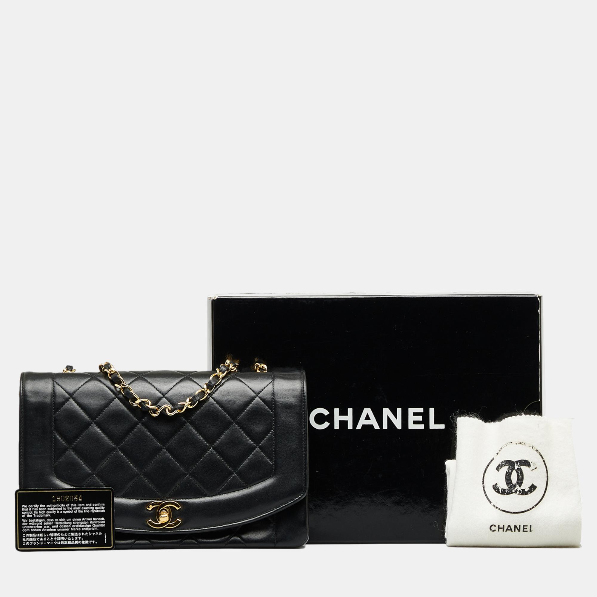 Chanel Black Medium Lambskin Diana Flap