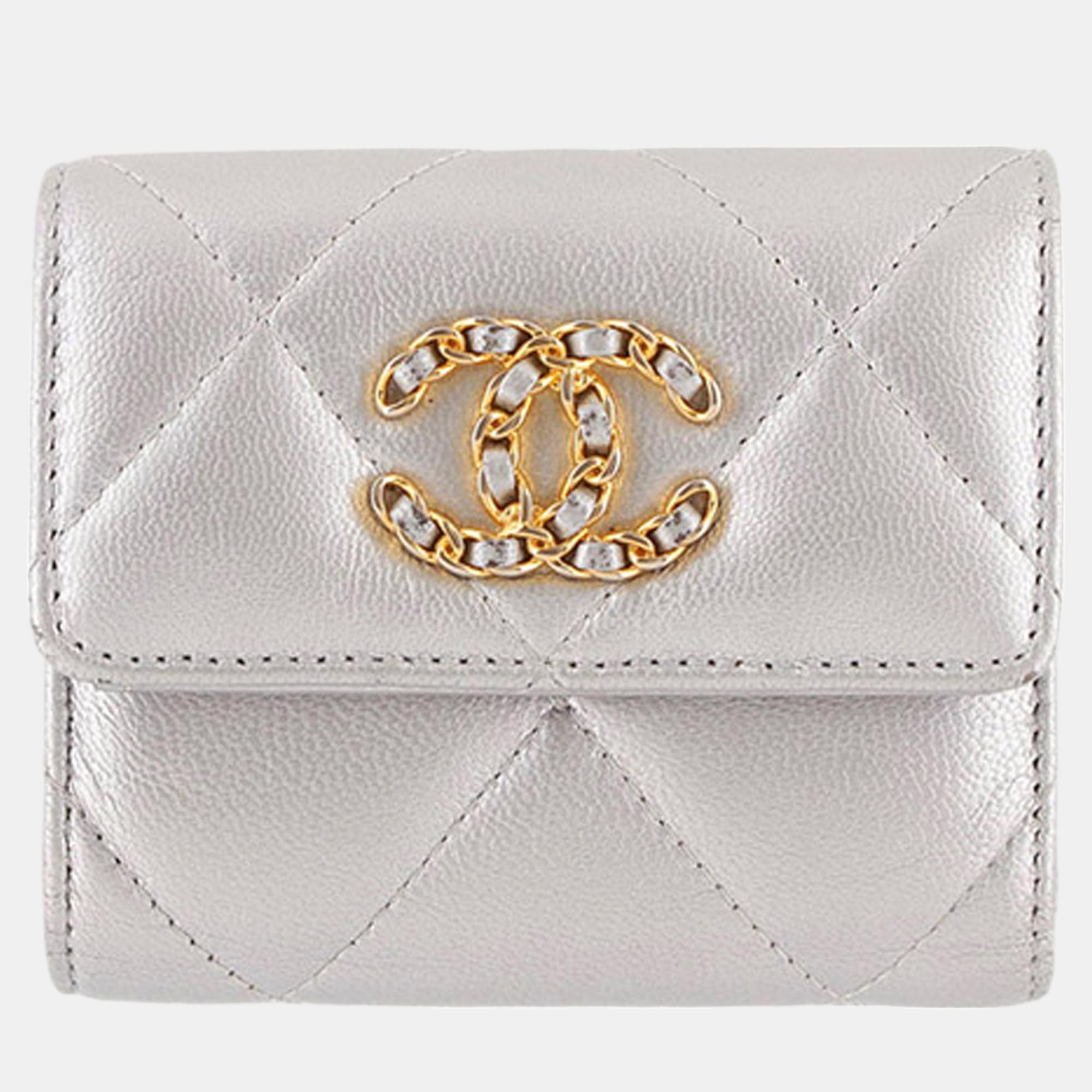 Chanel silver lambskin 19 flap trifold wallet