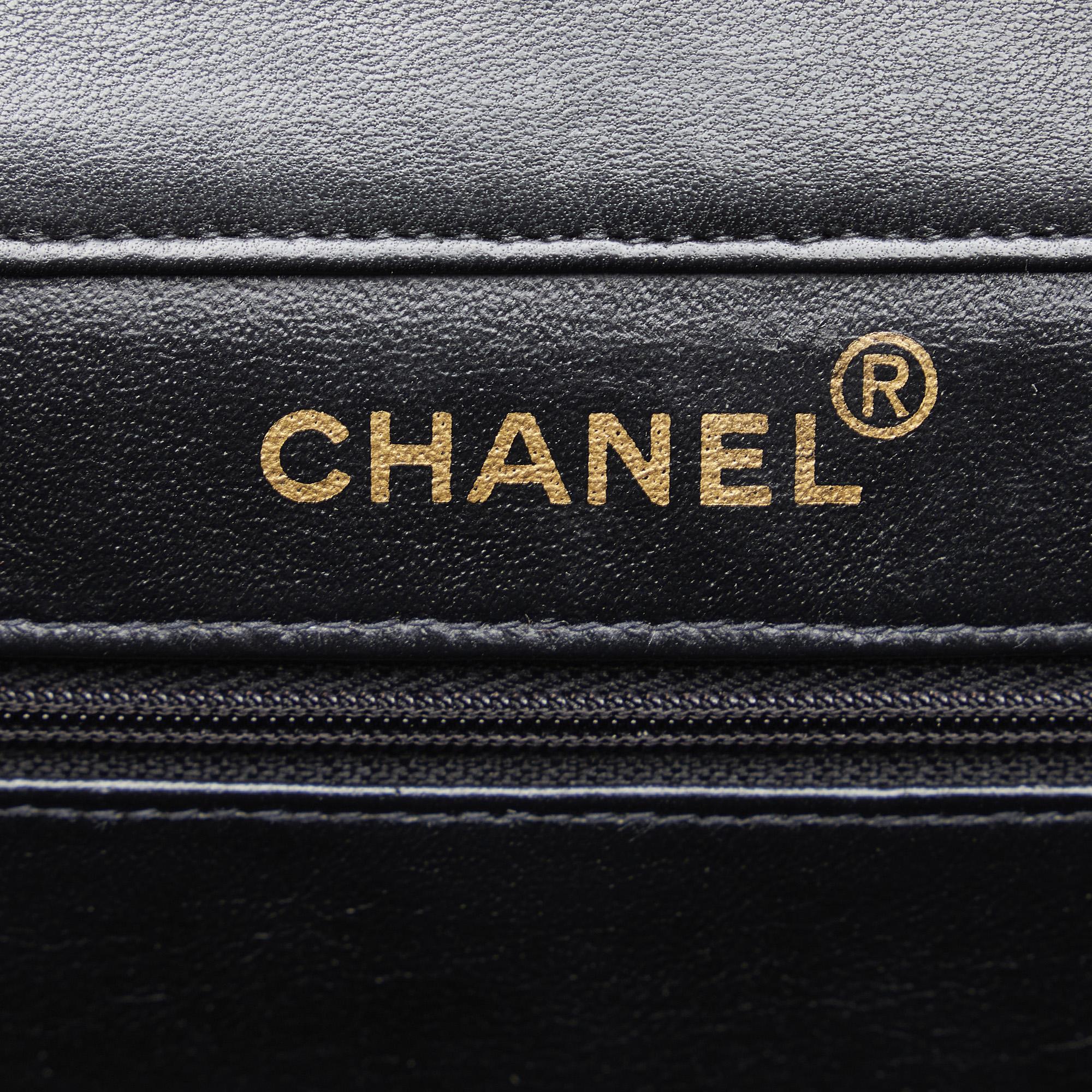 Chanel Black Jumbo Classic Lambskin Single Flap Bag