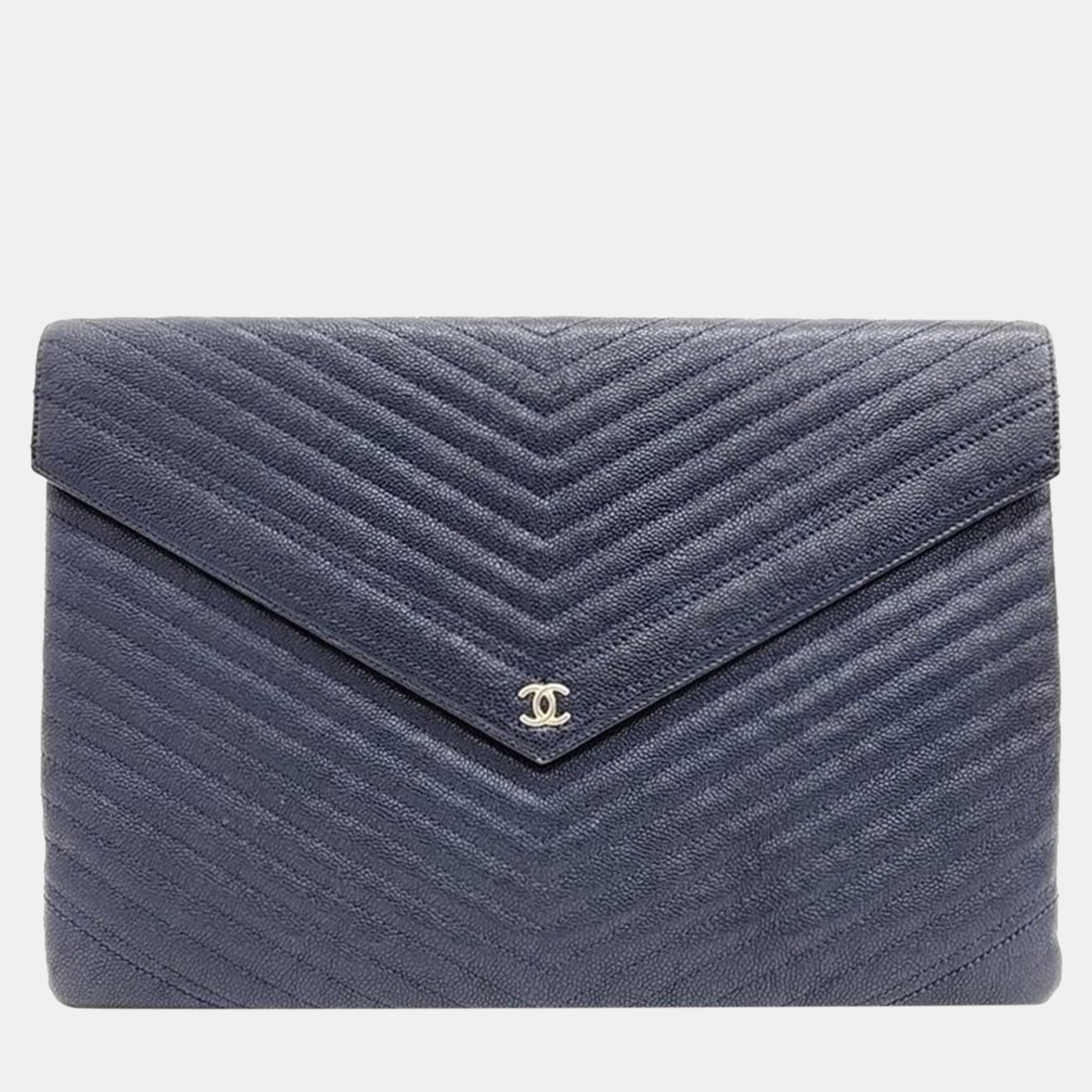 Chanel caviar chevron clutch