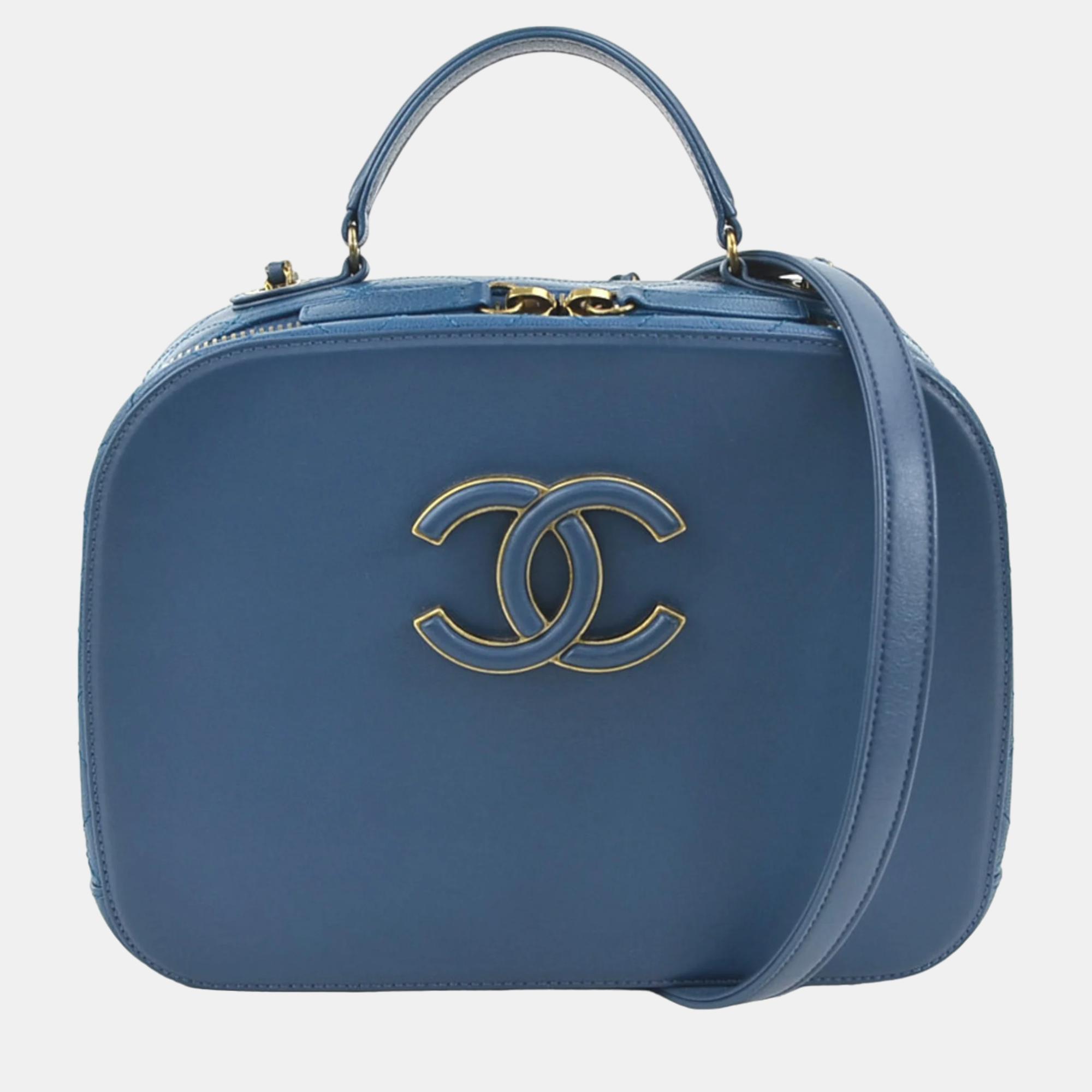 Chanel blue calfskin and quilted goatskin small coco curve vanity case