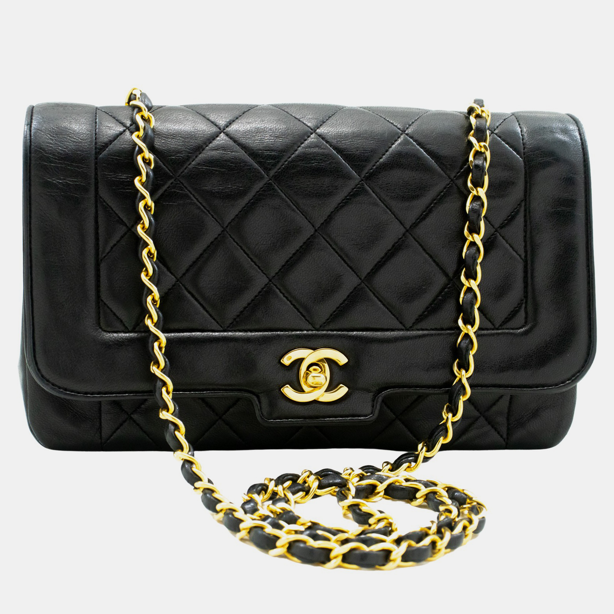 Chanel black leather vintage diana flap bag