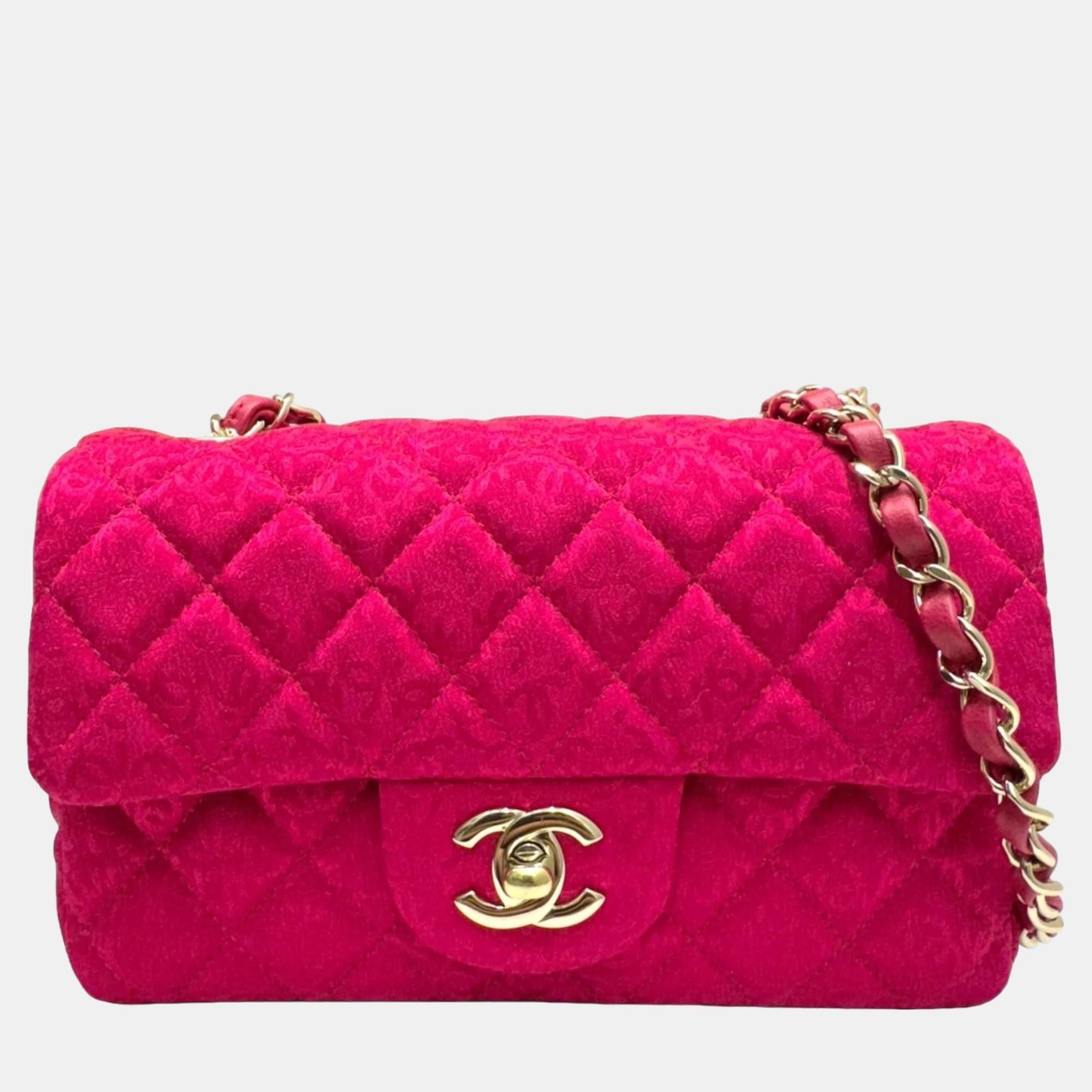 Chanel pink satin synthetic flap bag